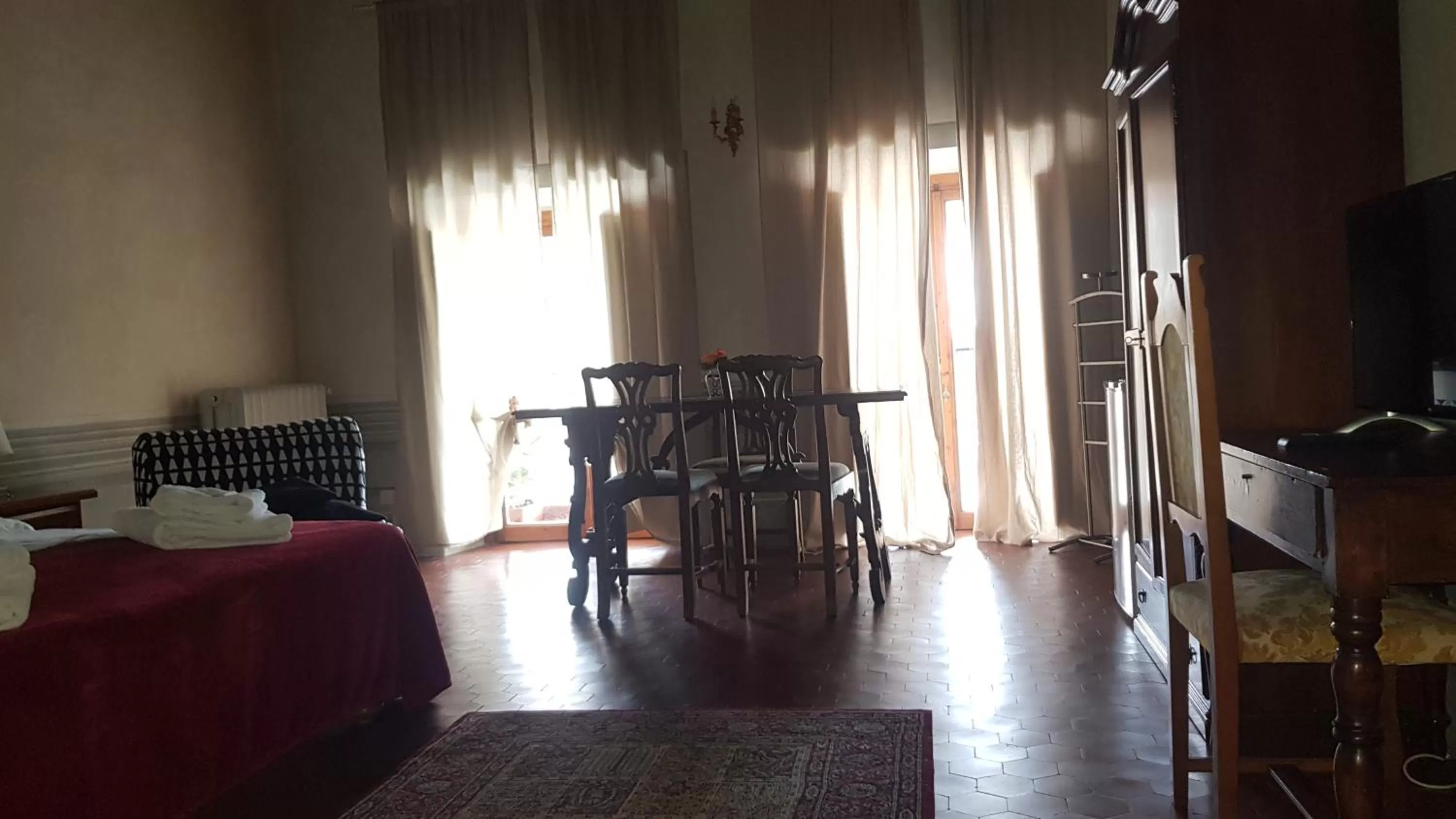 Photo of the whole room in B&B i Rinascimenti