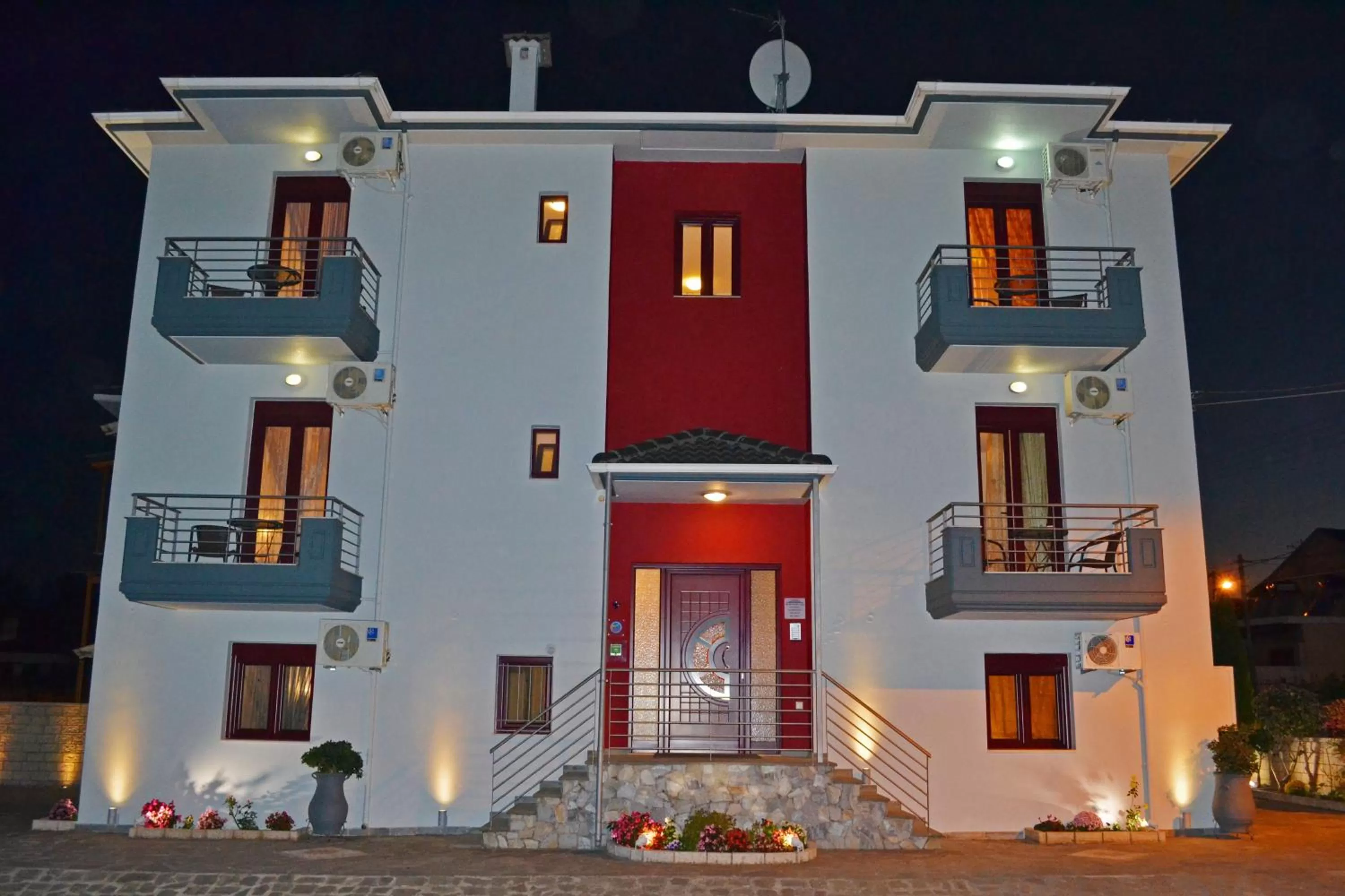 Facade/entrance, Property Building in Anesis