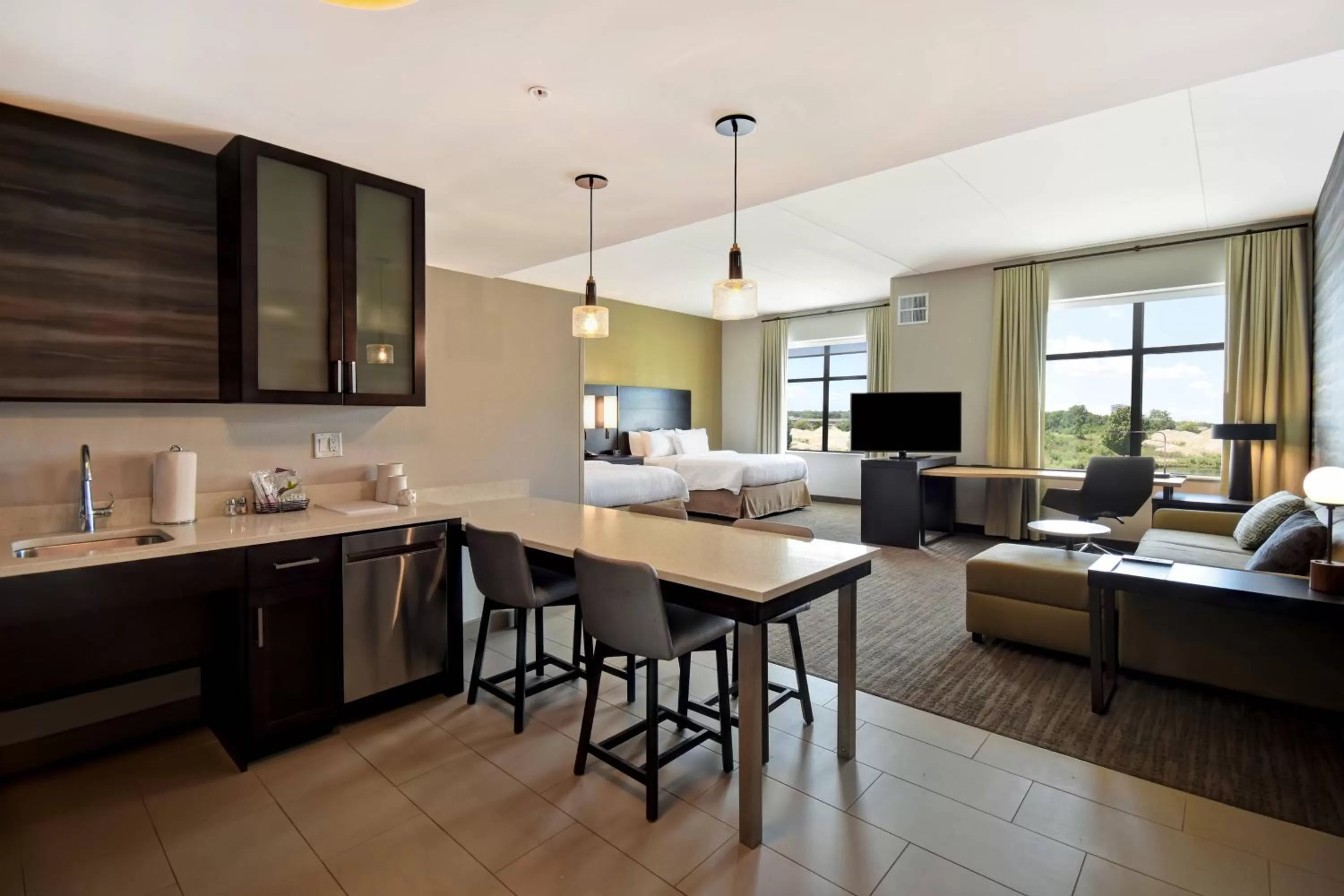 Studio with Two Queen Beds and Sofa Bed - Hearing Accessible in Residence Inn by Marriott Cincinnati Northeast/Mason