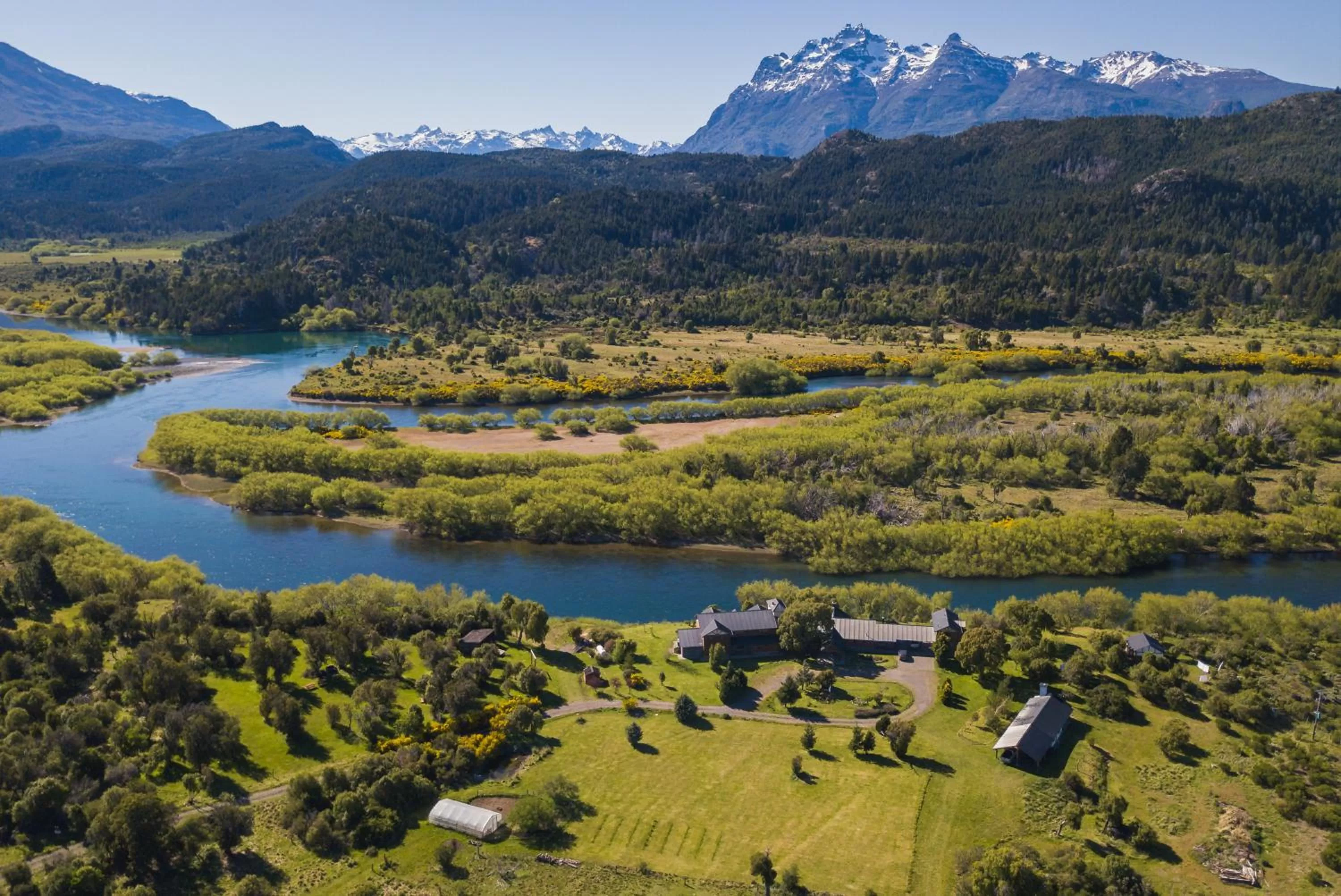 Property building, Bird's-eye View in Challhuaquen Lodge