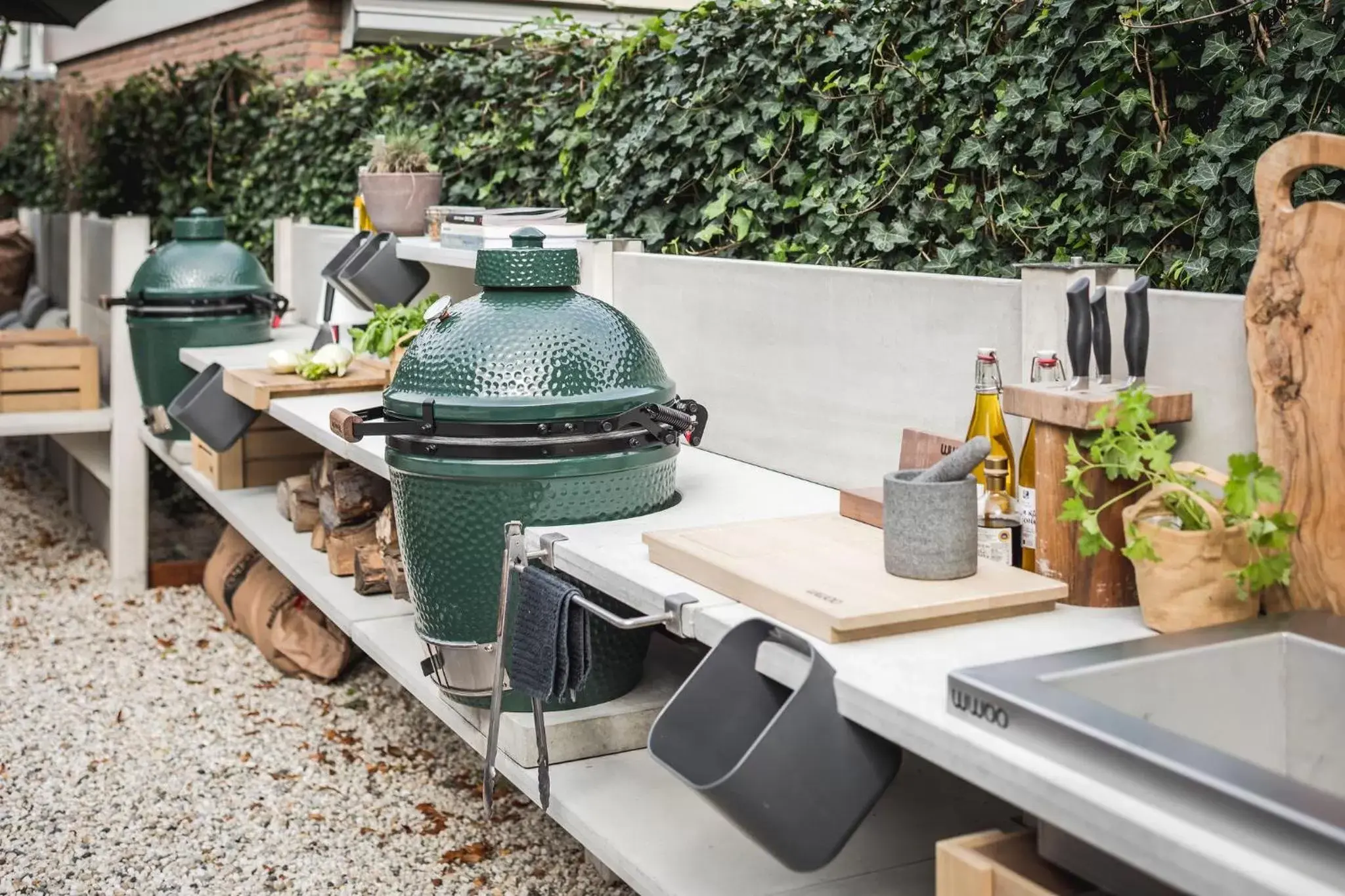 BBQ Facilities in Boutique Hotel Villa Kranenbergh