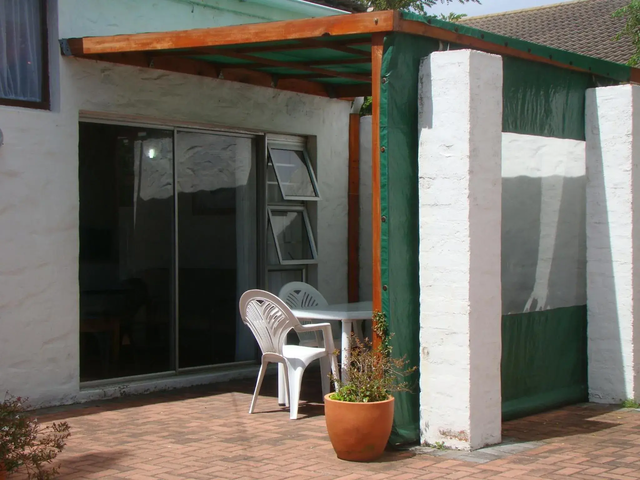 Patio in Aqua Marine Guest House