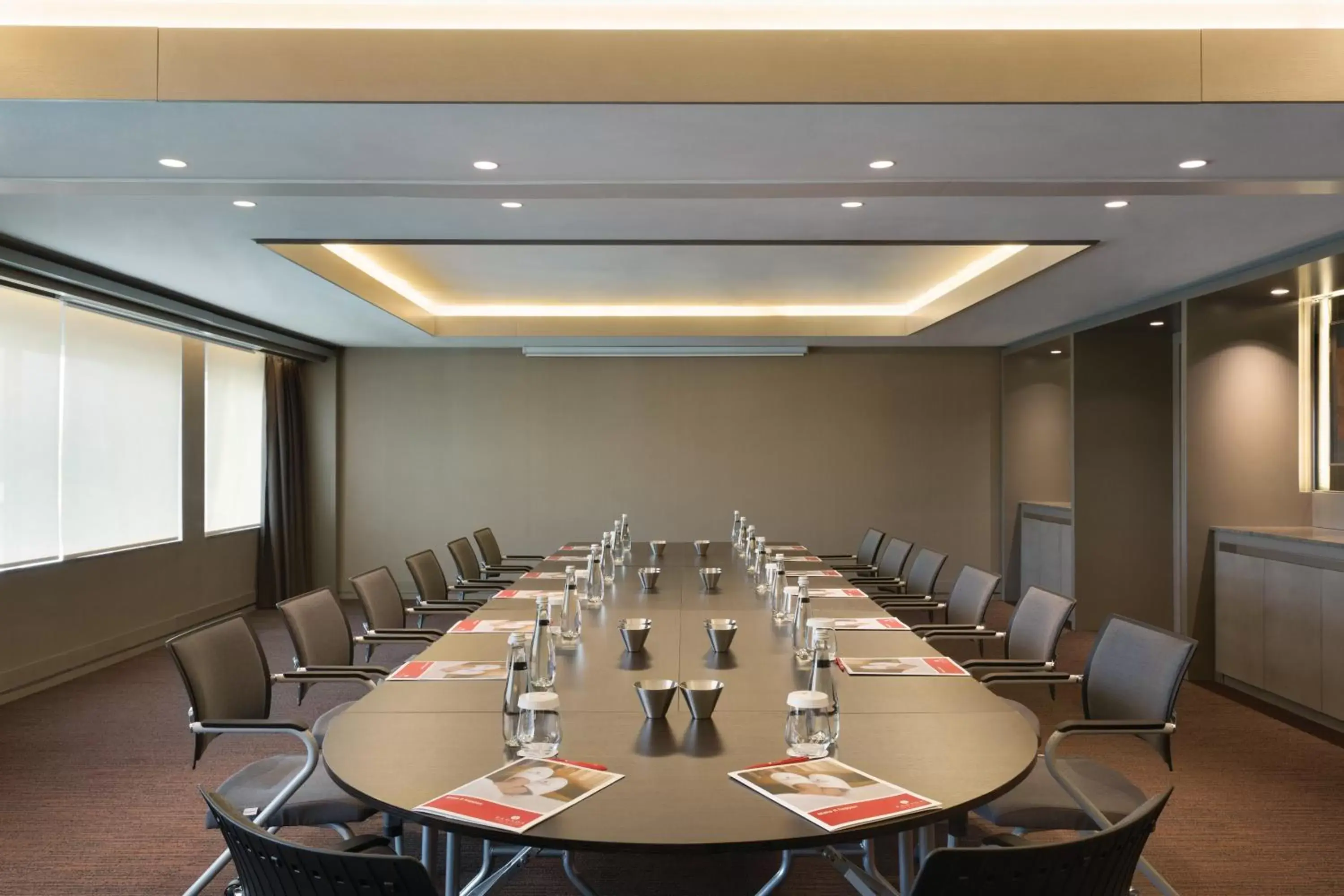 Meeting/conference room, Business Area/Conference Room in Ramada Hotel & Suites by Wyndham Izmir Kemalpasa