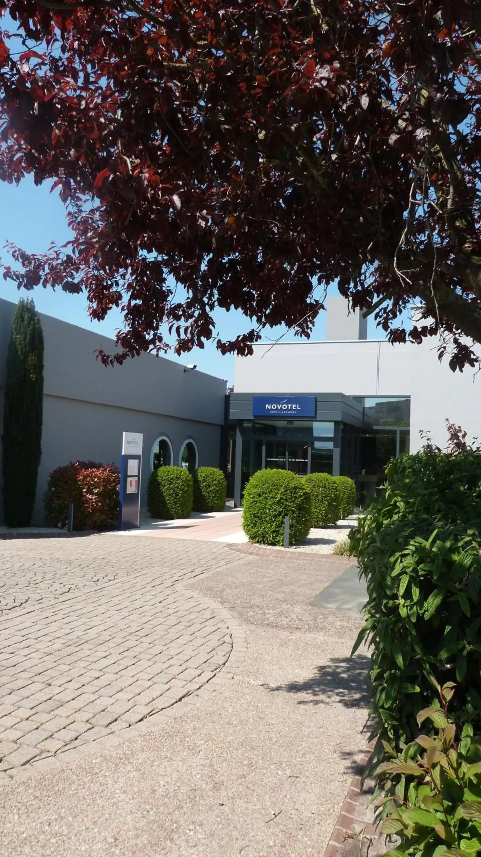 Facade/entrance, Property Building in Novotel Caen Côte de Nacre