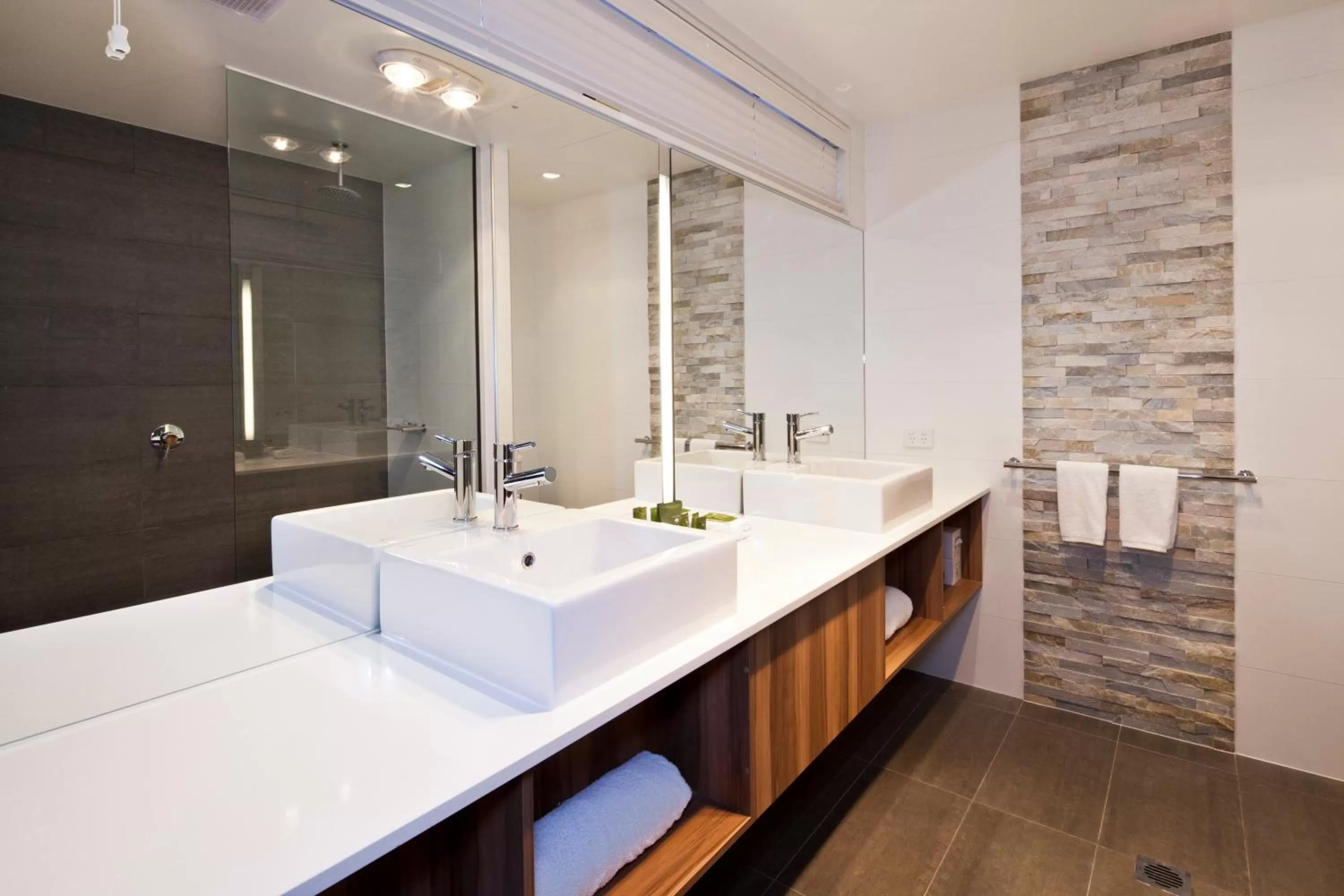 Bathroom in Ballarat Suites
