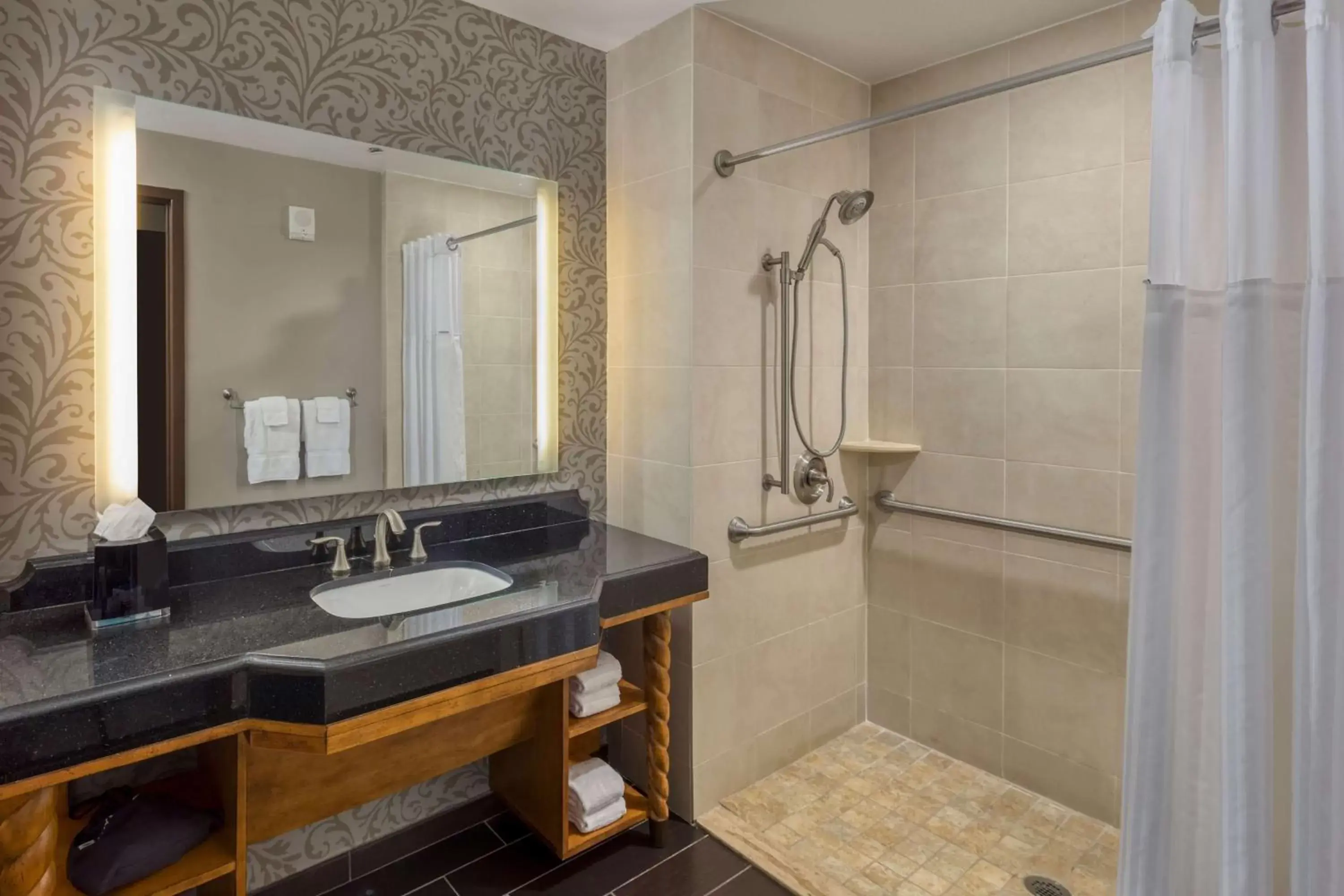 Bathroom in Wyndham Grand Orlando Resort Bonnet Creek