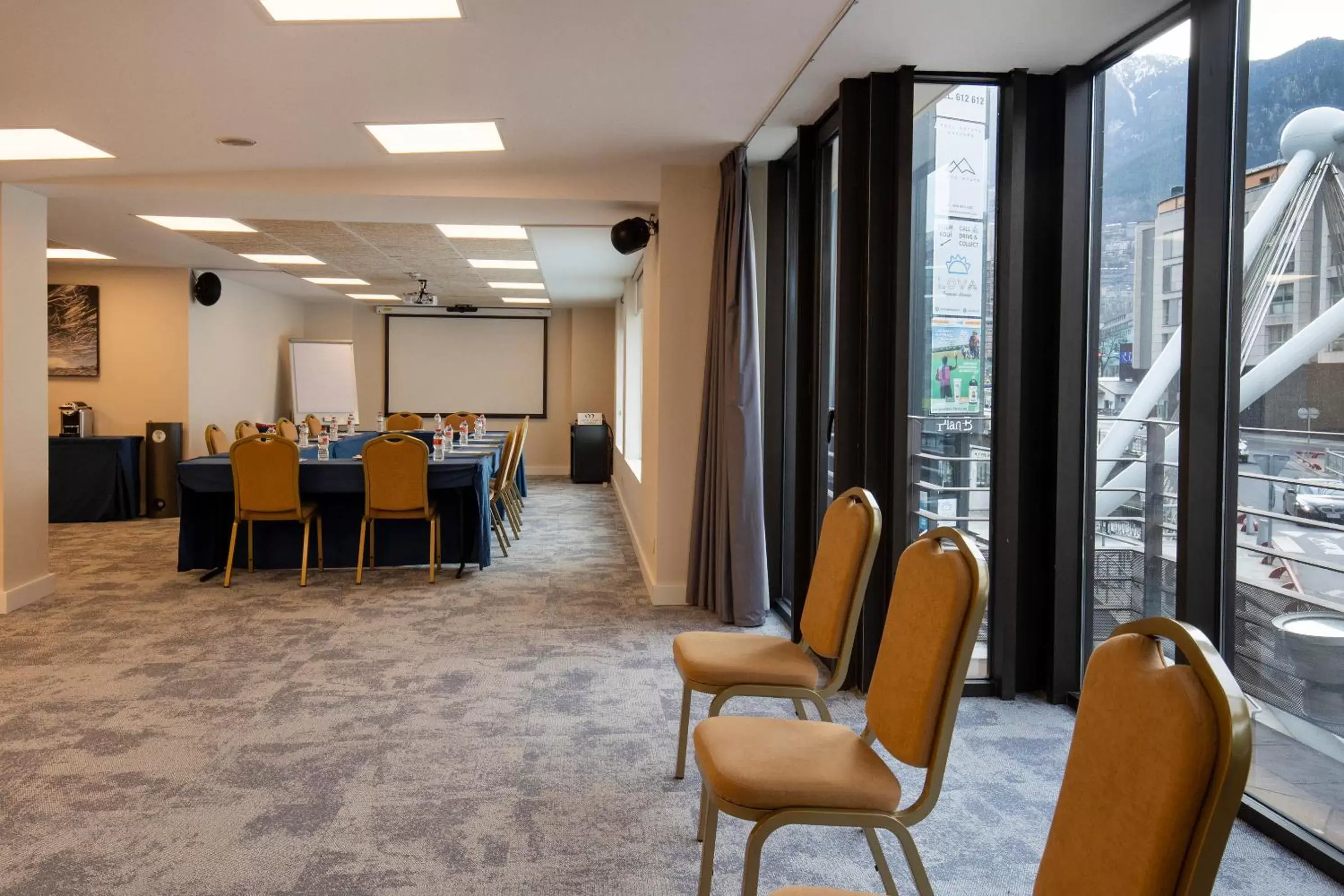 Meeting/conference room in Hotel Màgic Andorra