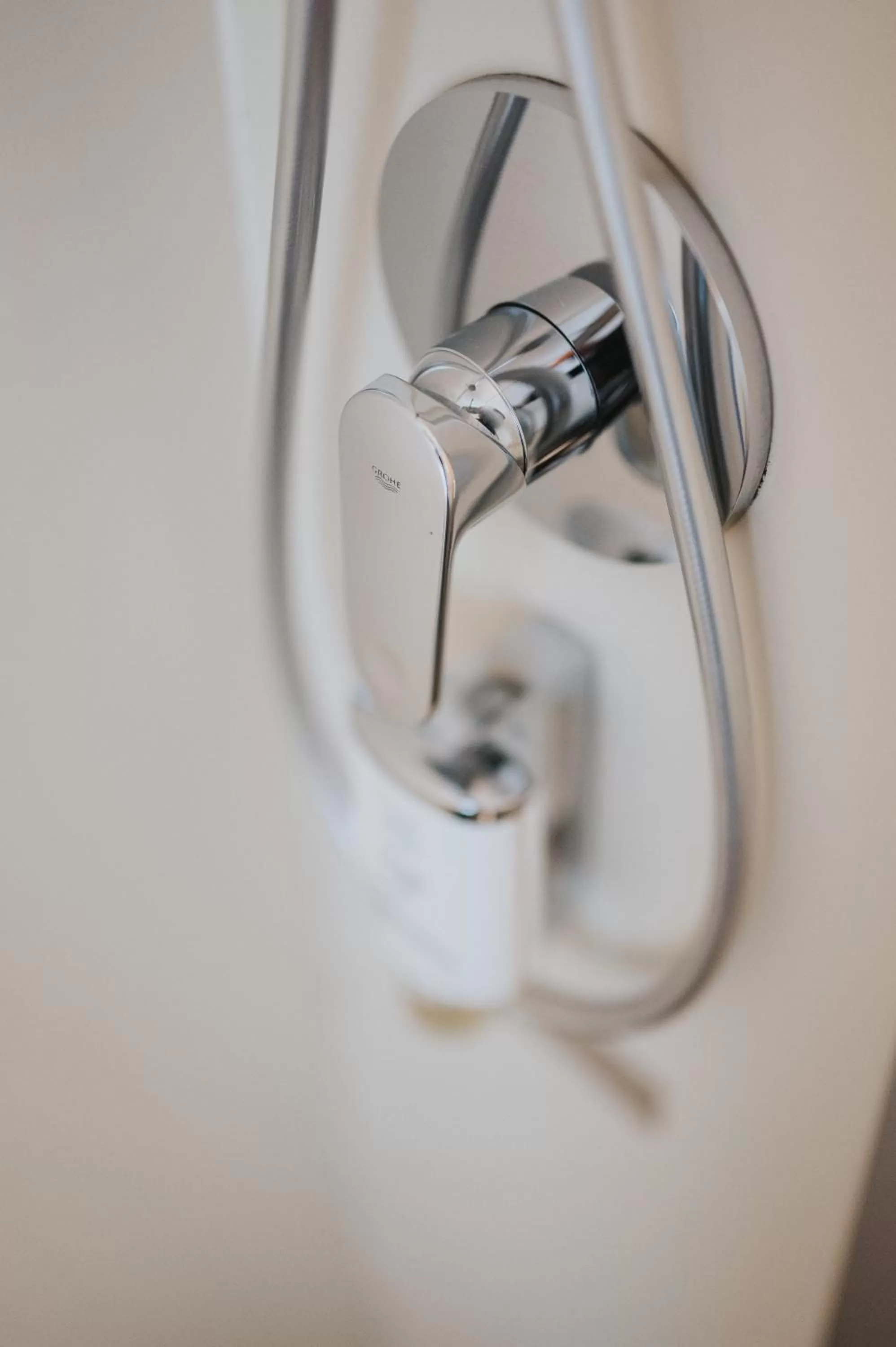 Shower in easyHotel Berlin Hackescher Markt