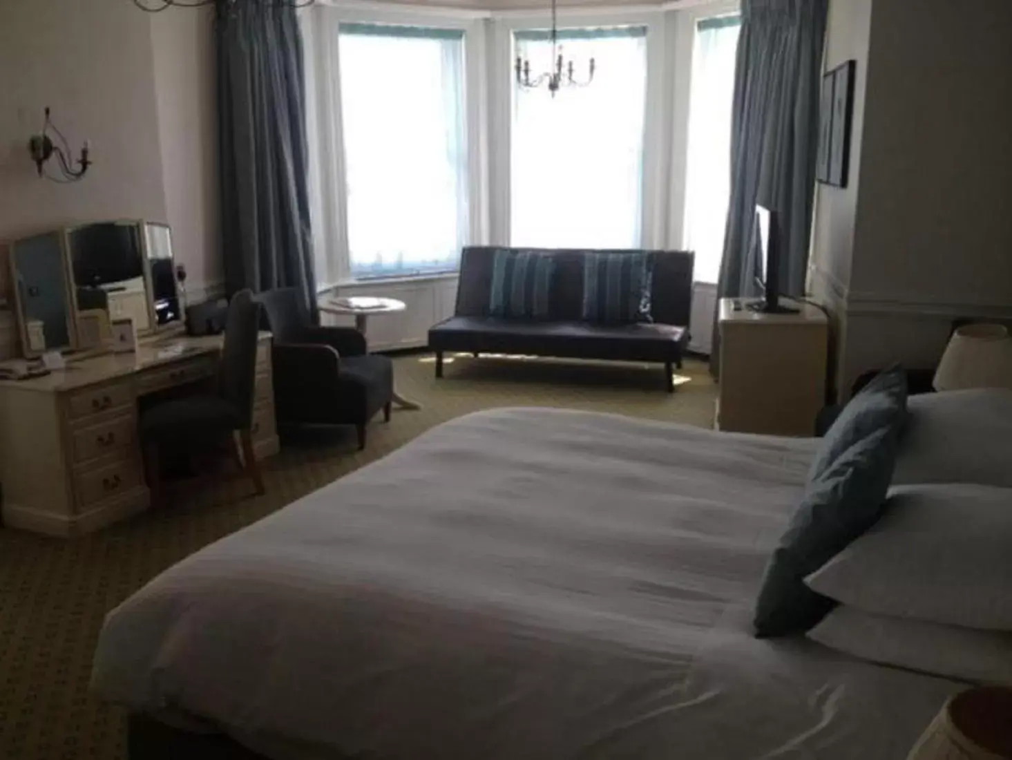 Bed, TV/Entertainment Center in Royal Bath Hotel & Spa Bournemouth