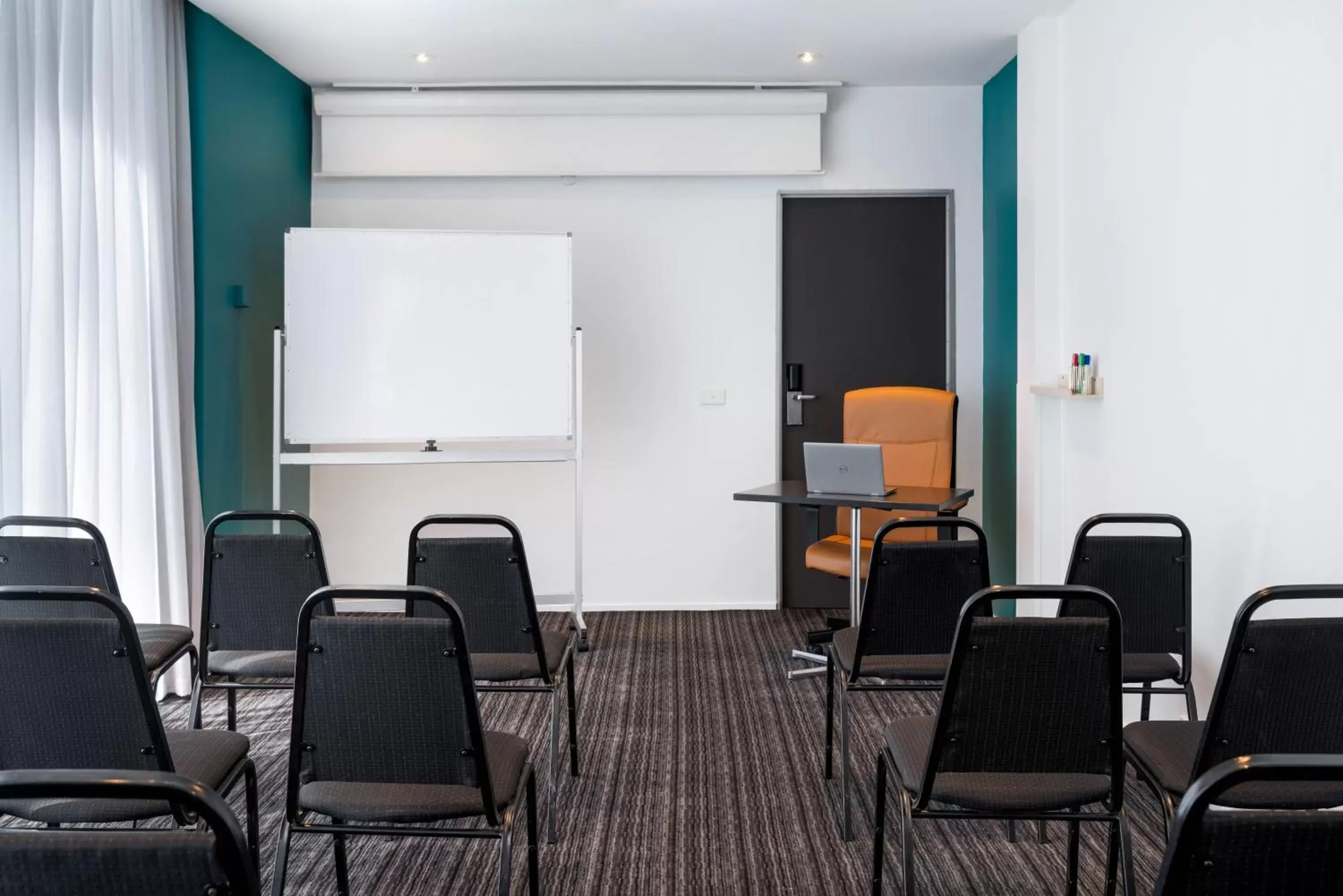 Meeting/conference room in Park Regis Griffin Suites
