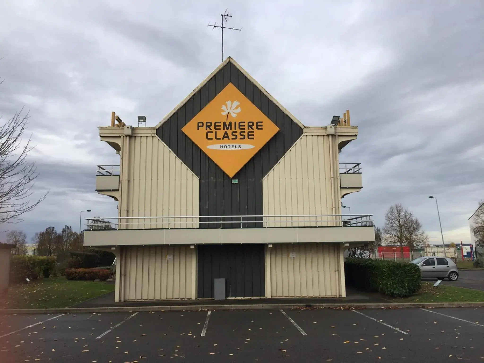 Facade/entrance, Property Building in Premiere Classe Bourges