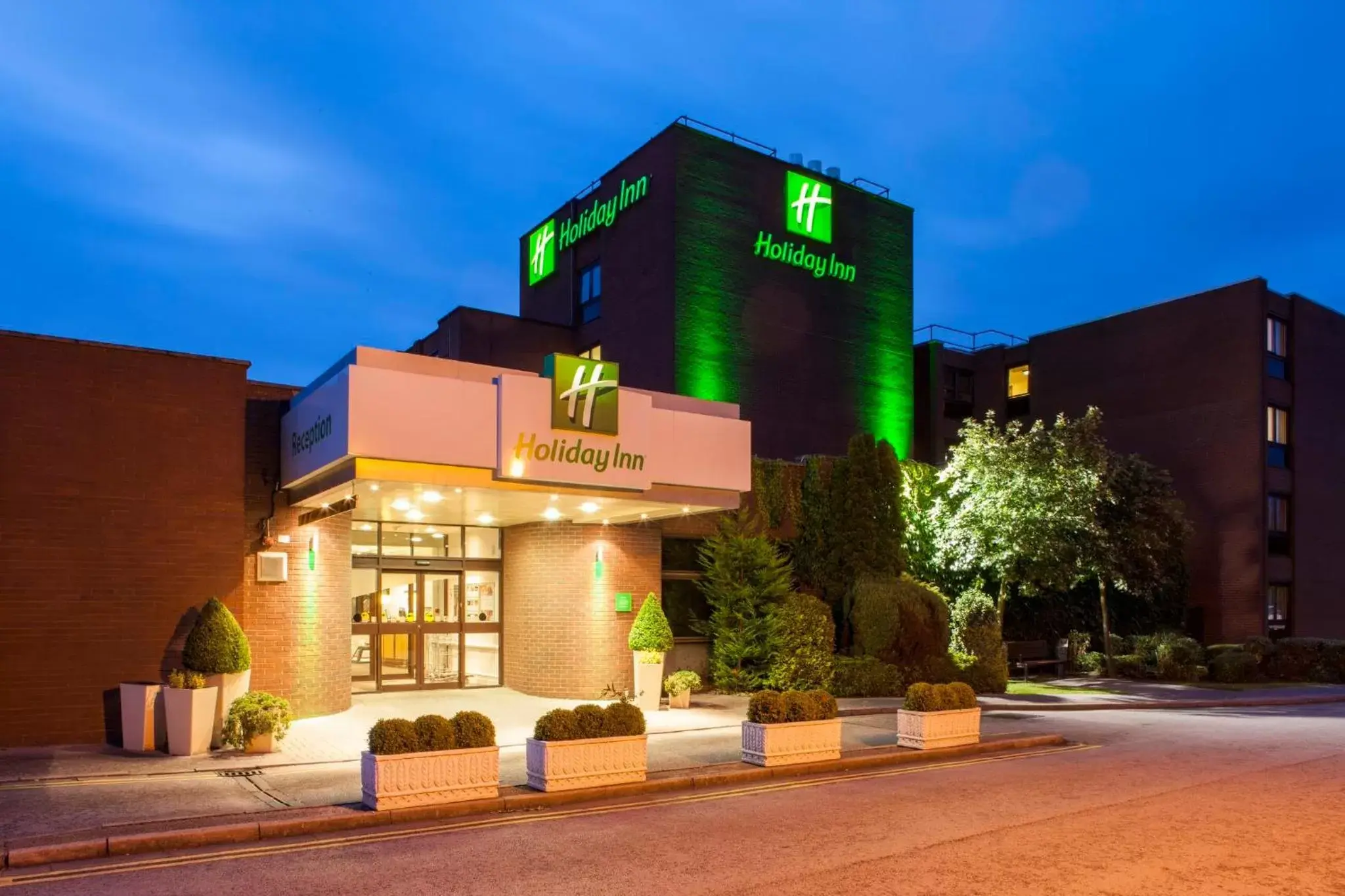 Property Building in Holiday Inn Haydock, an IHG Hotel