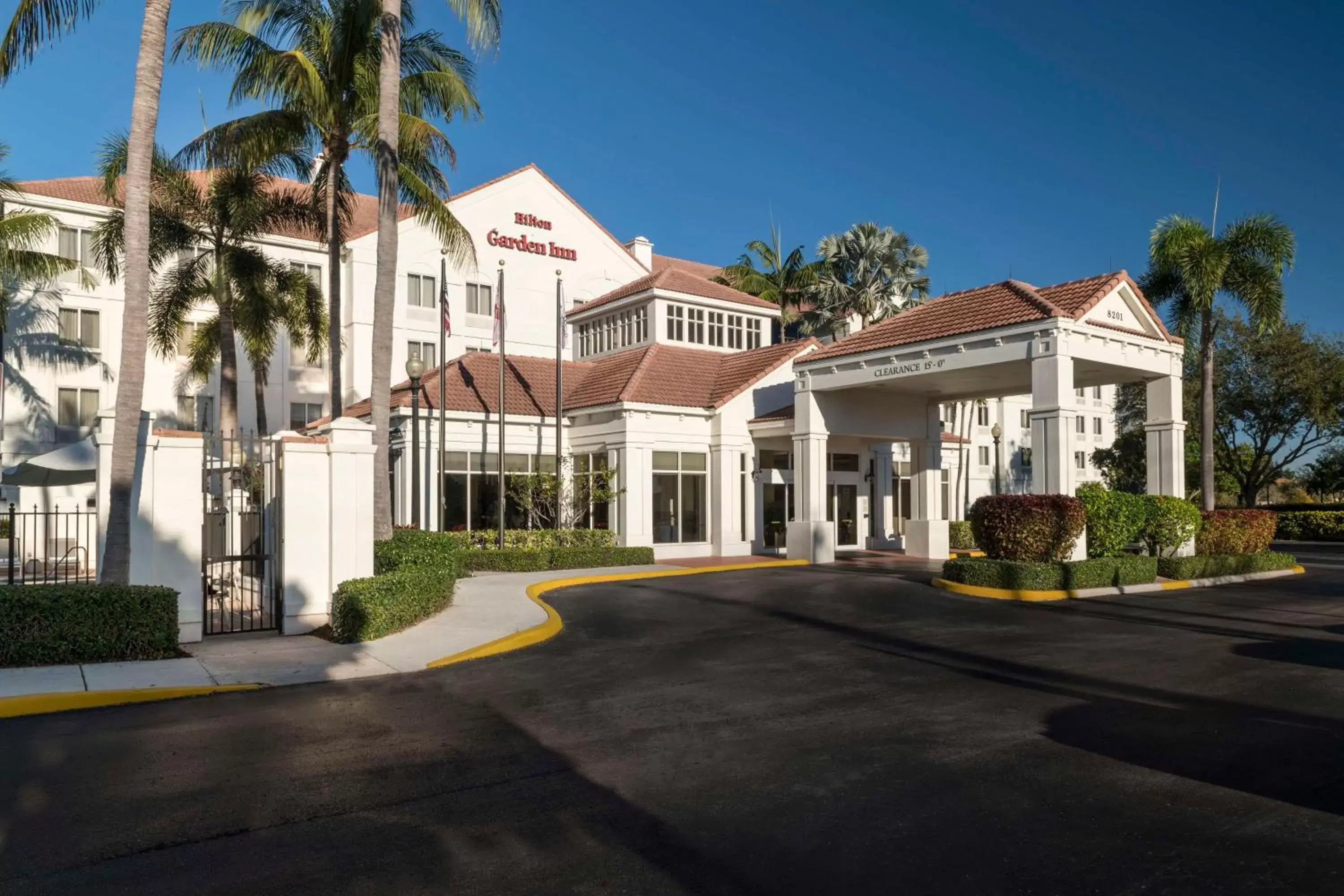 Property Building in Hilton Garden Inn Boca Raton