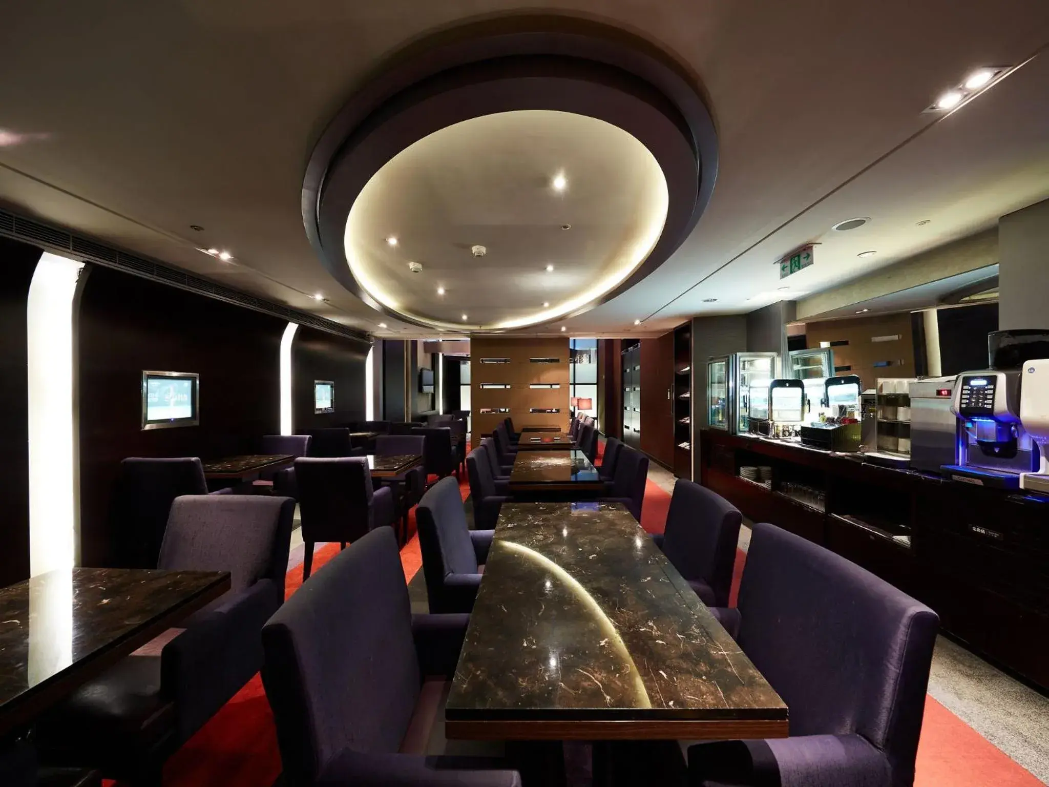 Lounge or bar in The Tango Hotel Taipei XinYi Lounge or bar in The Tango Hotel Taipei XinYi