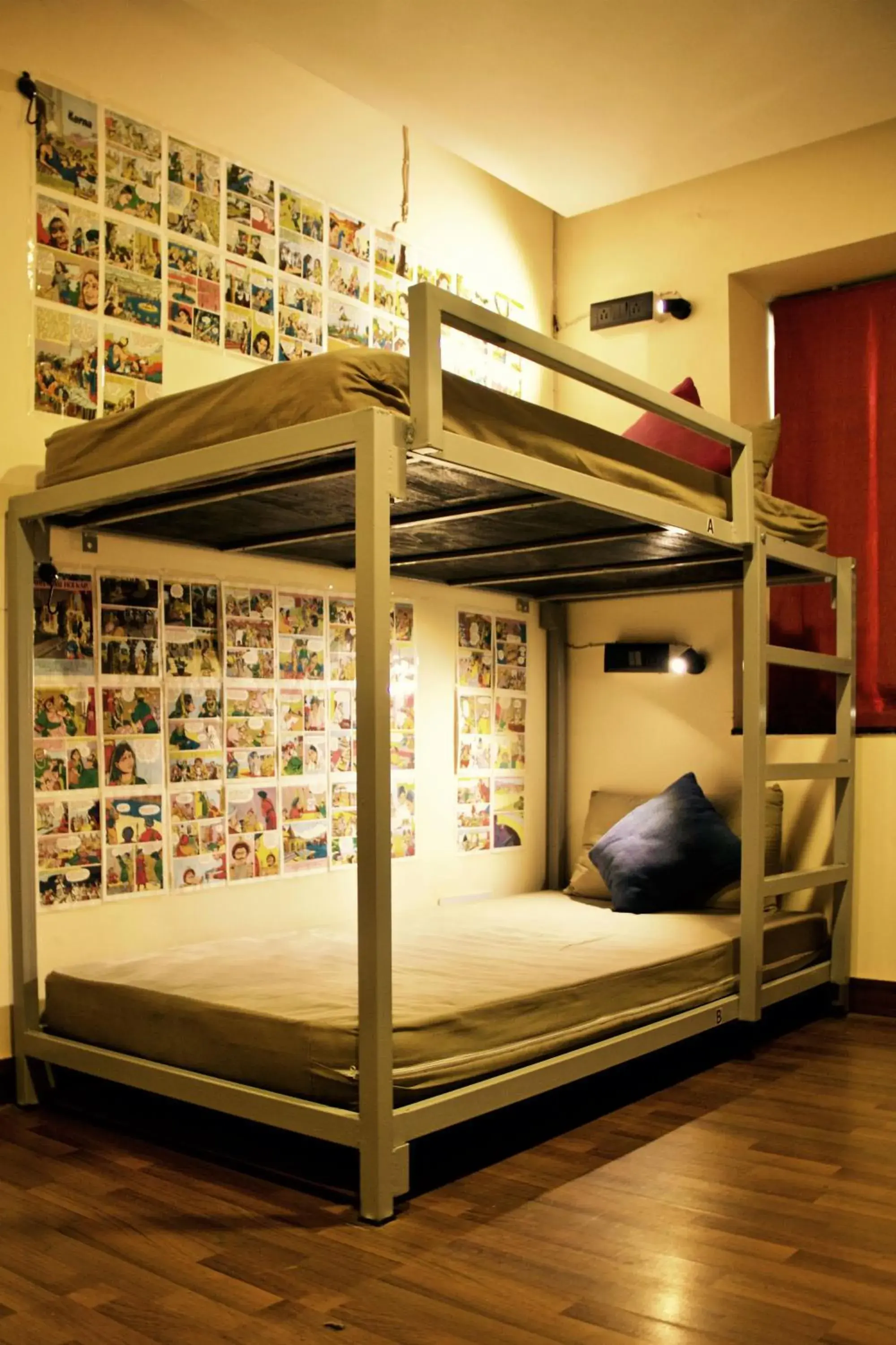 Bunk Bed in goSTOPS Delhi - Rooms & Dorms