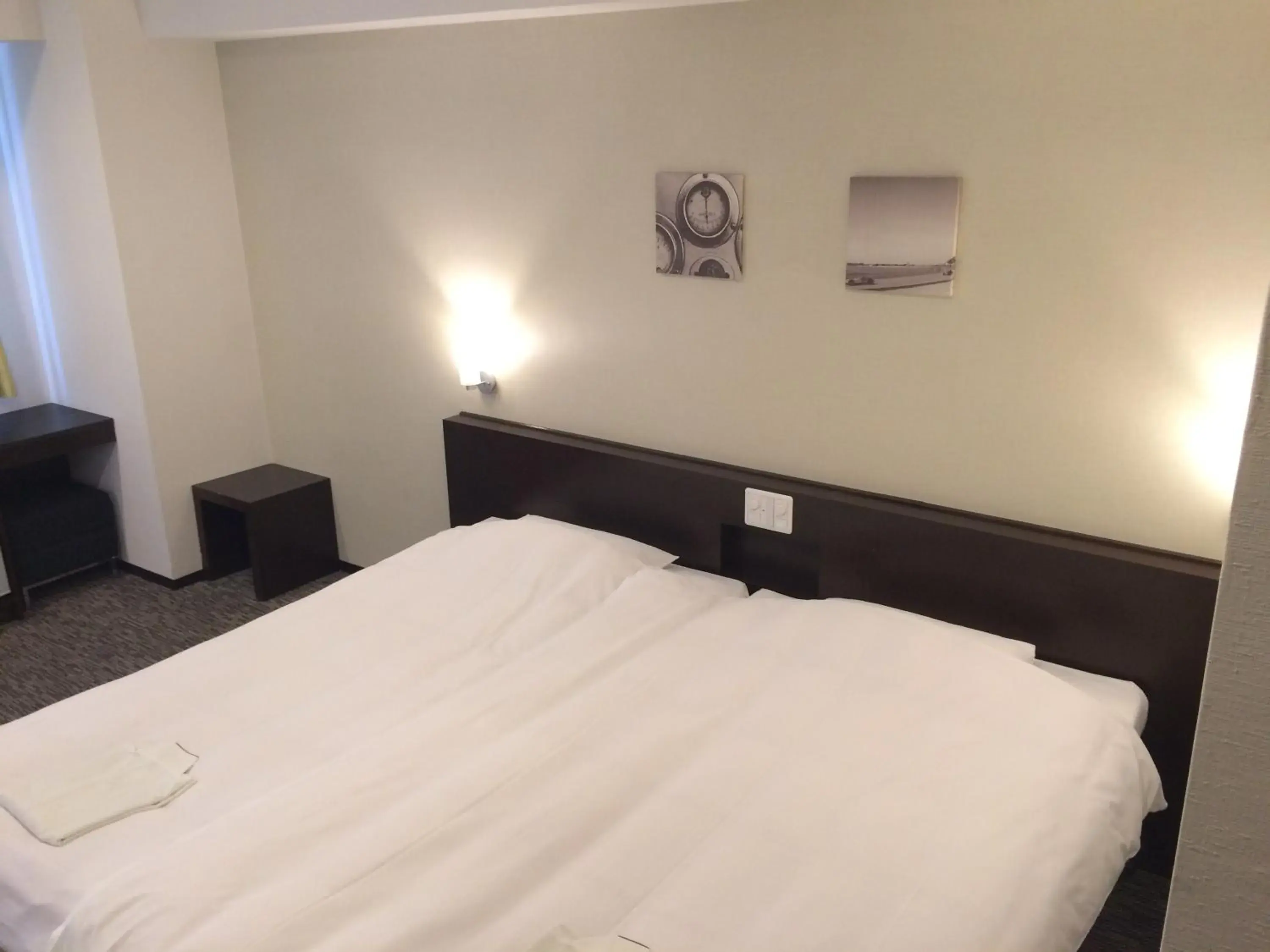 Bed in Business Hotel Sunpu