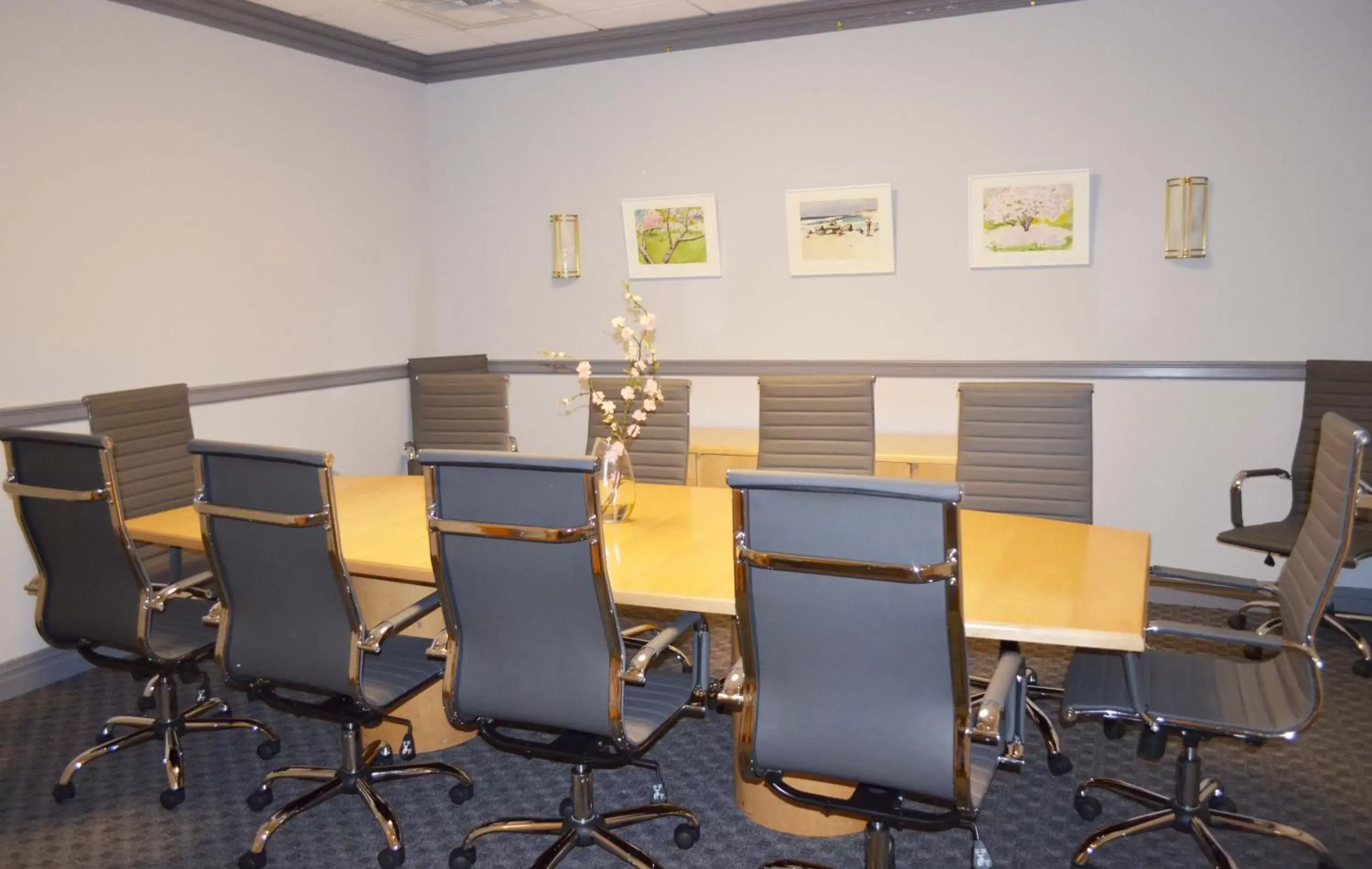 Business facilities, Business Area/Conference Room in Southampton Inn