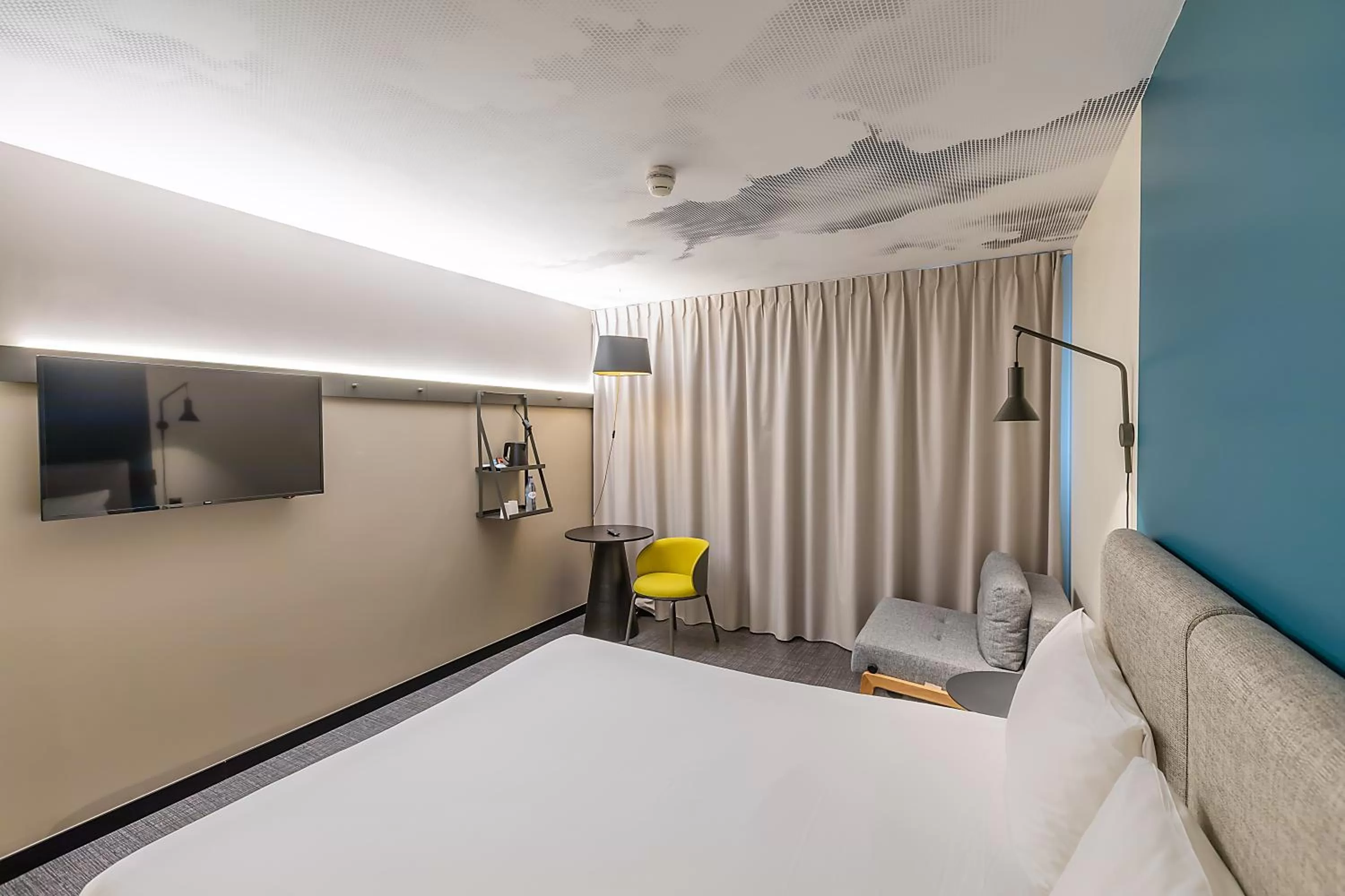 Bed in Hotel ibis Lisboa Saldanha