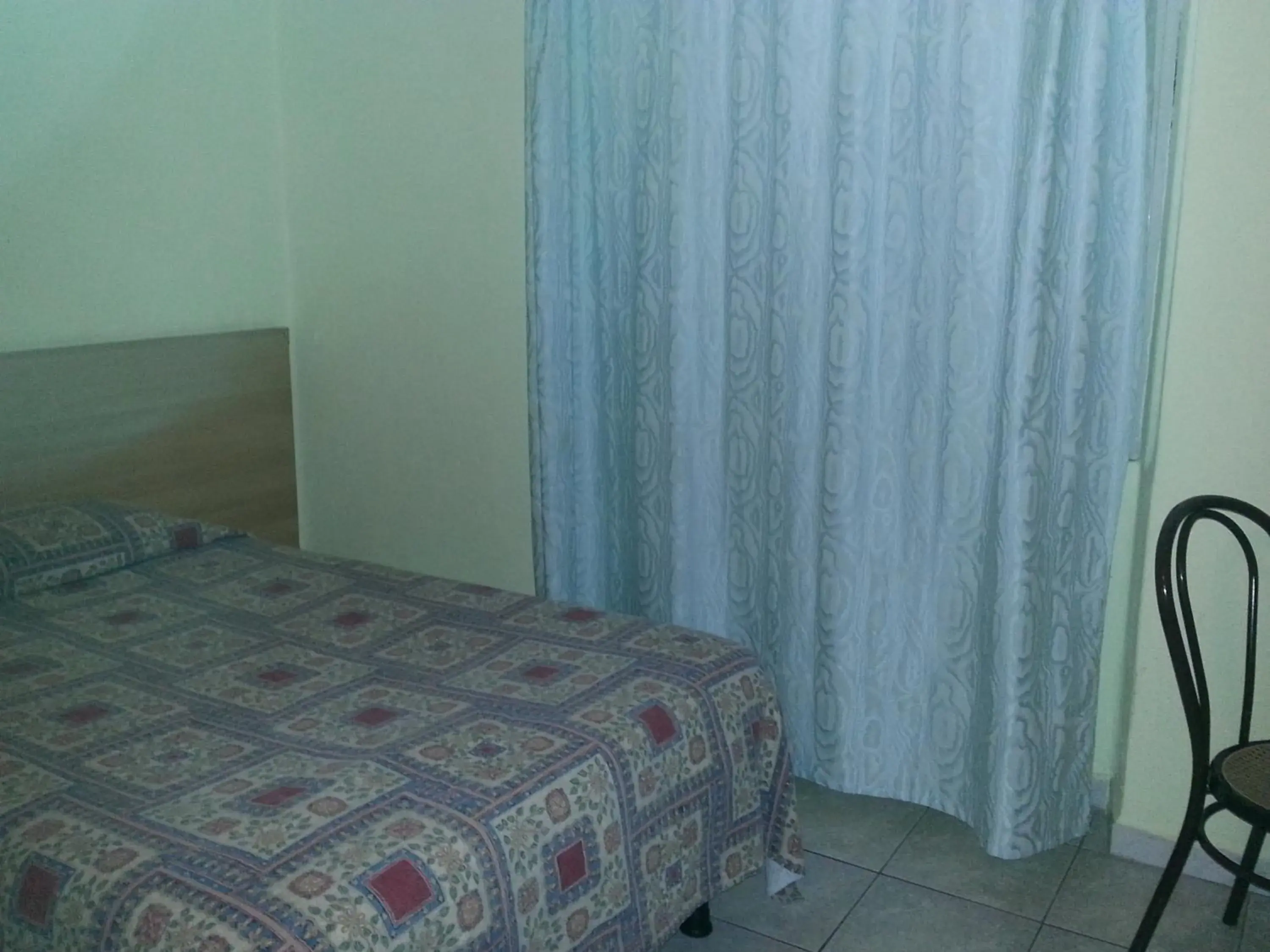 Single Room in Hotel Stazione