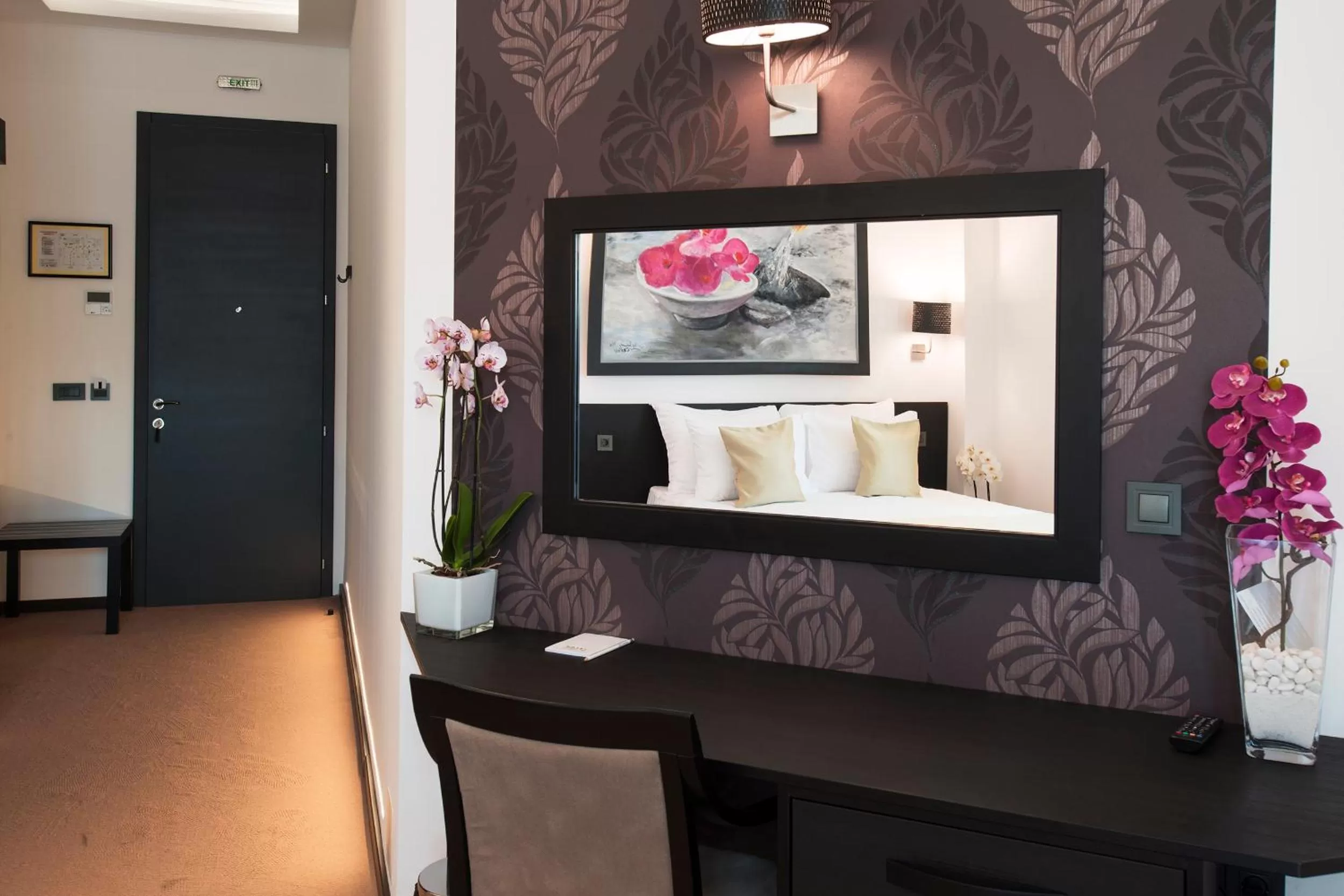 Bed in Garni Hotel Zen free parking