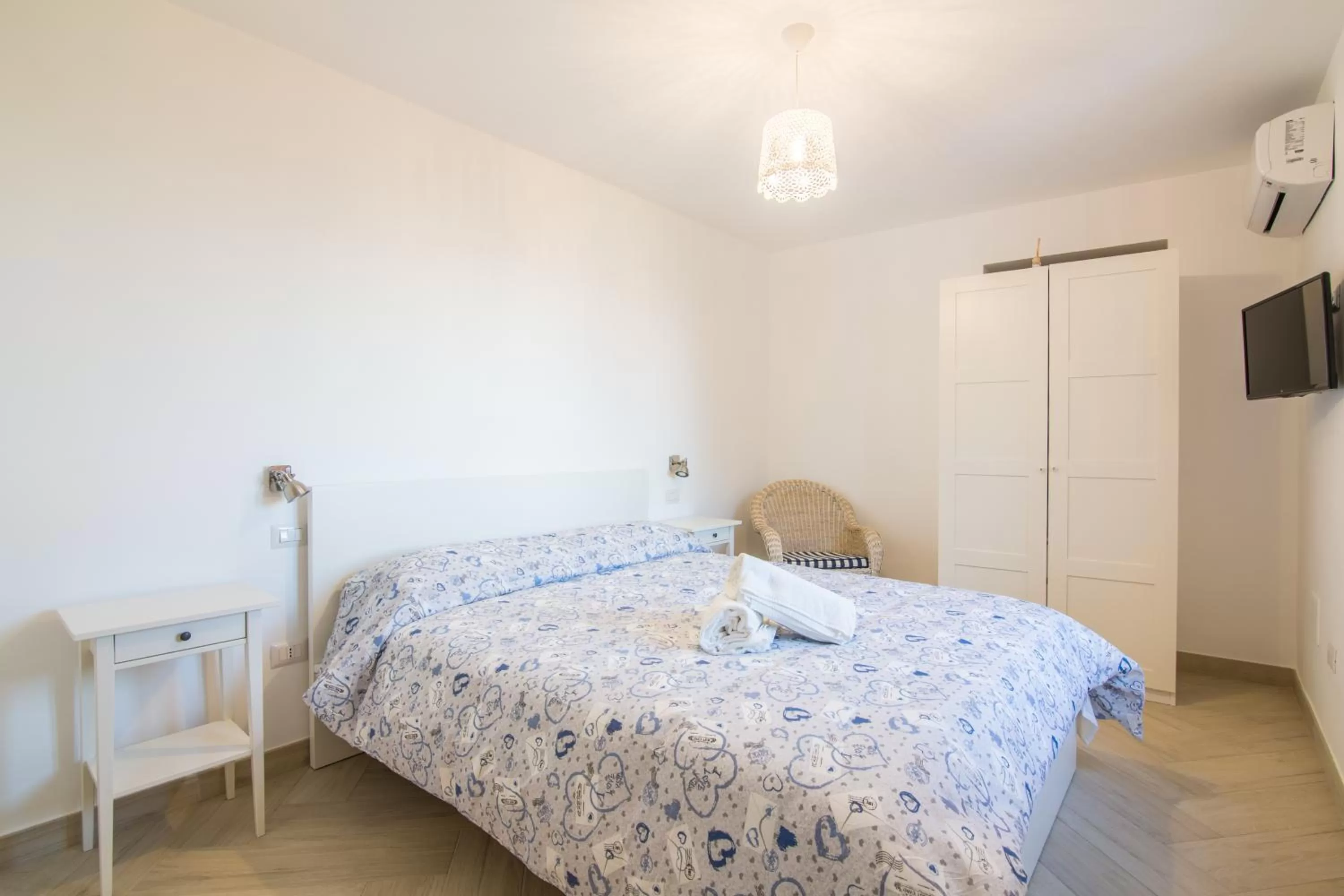 Photo of the whole room, Bed in Villa Mariagiovanna