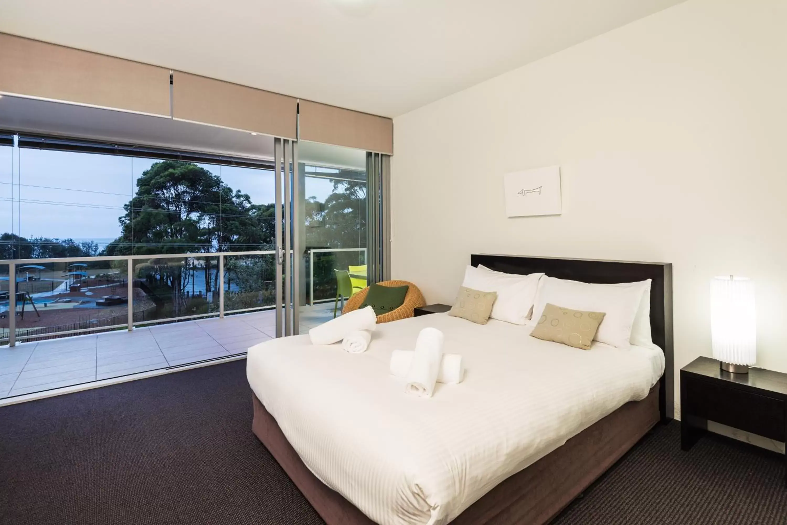 Bedroom, Bed in Coast Resort Merimbula