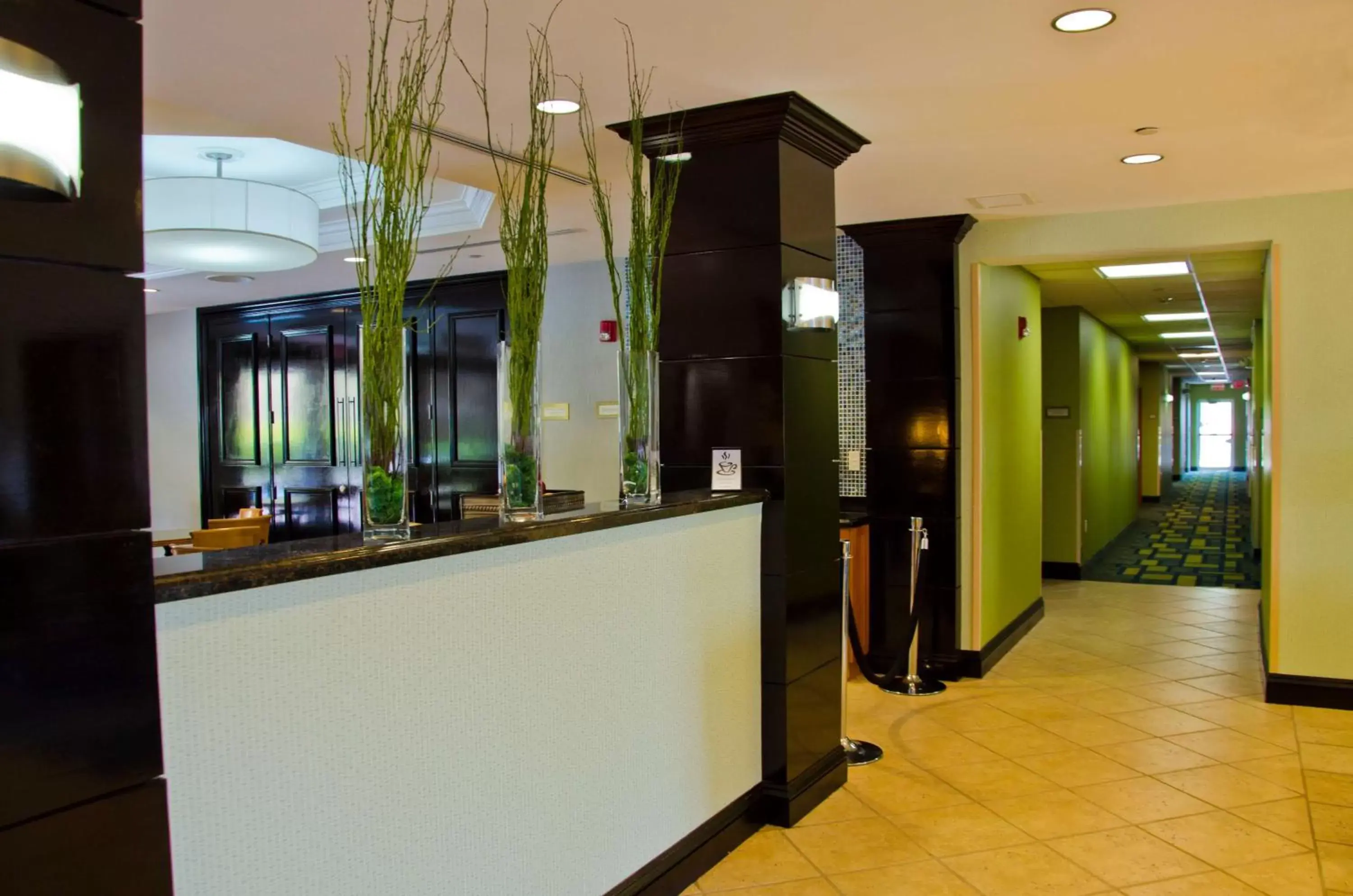 On site, Lobby/Reception in Best Western Plus Miami-Doral/Dolphin Mall