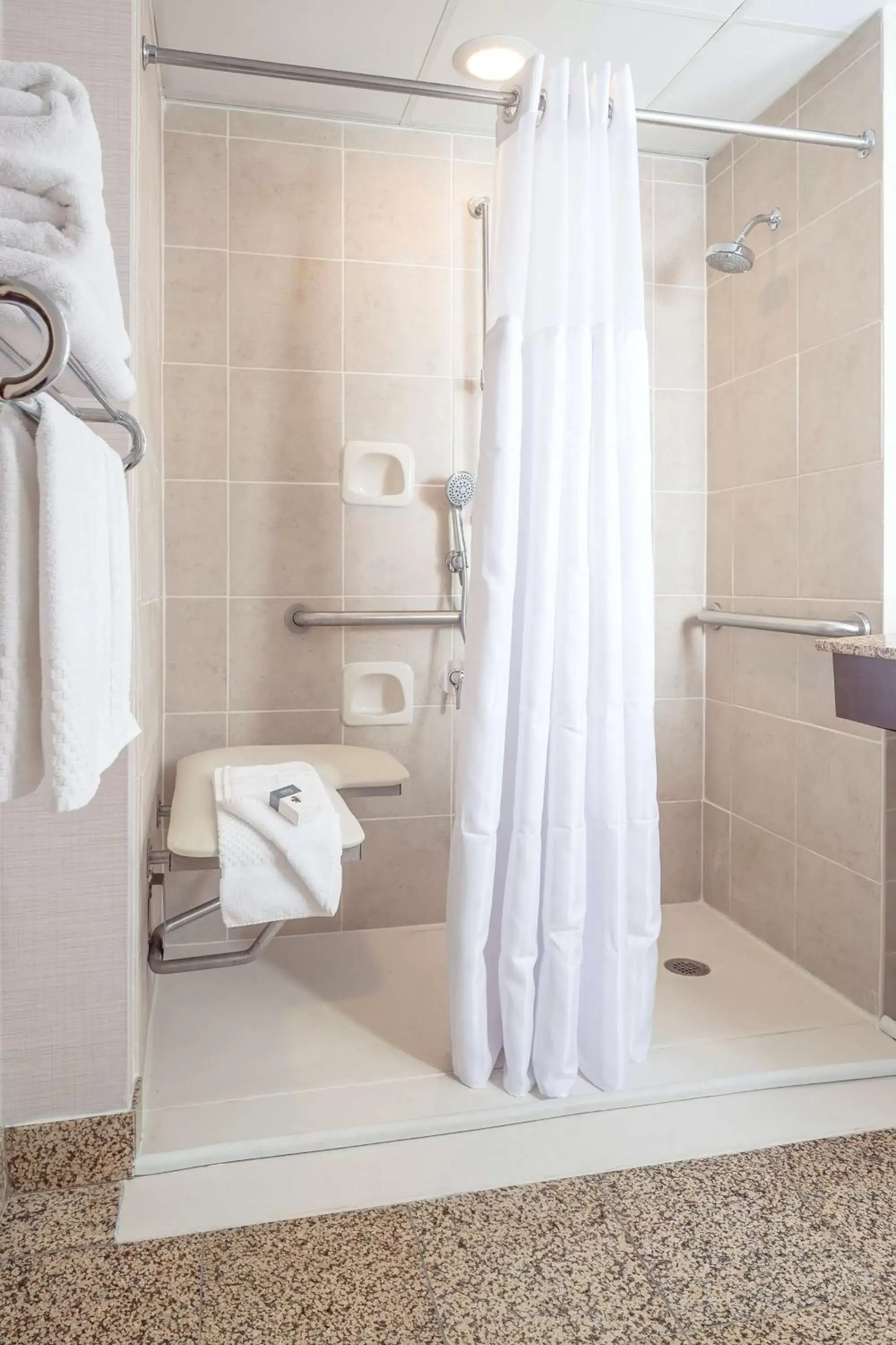 Bathroom in DoubleTree by Hilton Boston-Milford Bathroom in DoubleTree by Hilton Boston-Milford