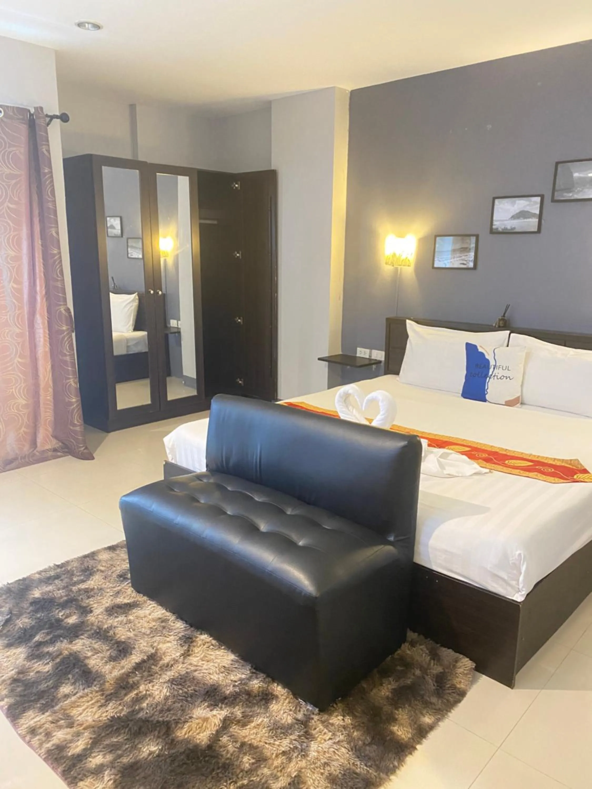 Bedroom, Bed in Holiday Home Patong