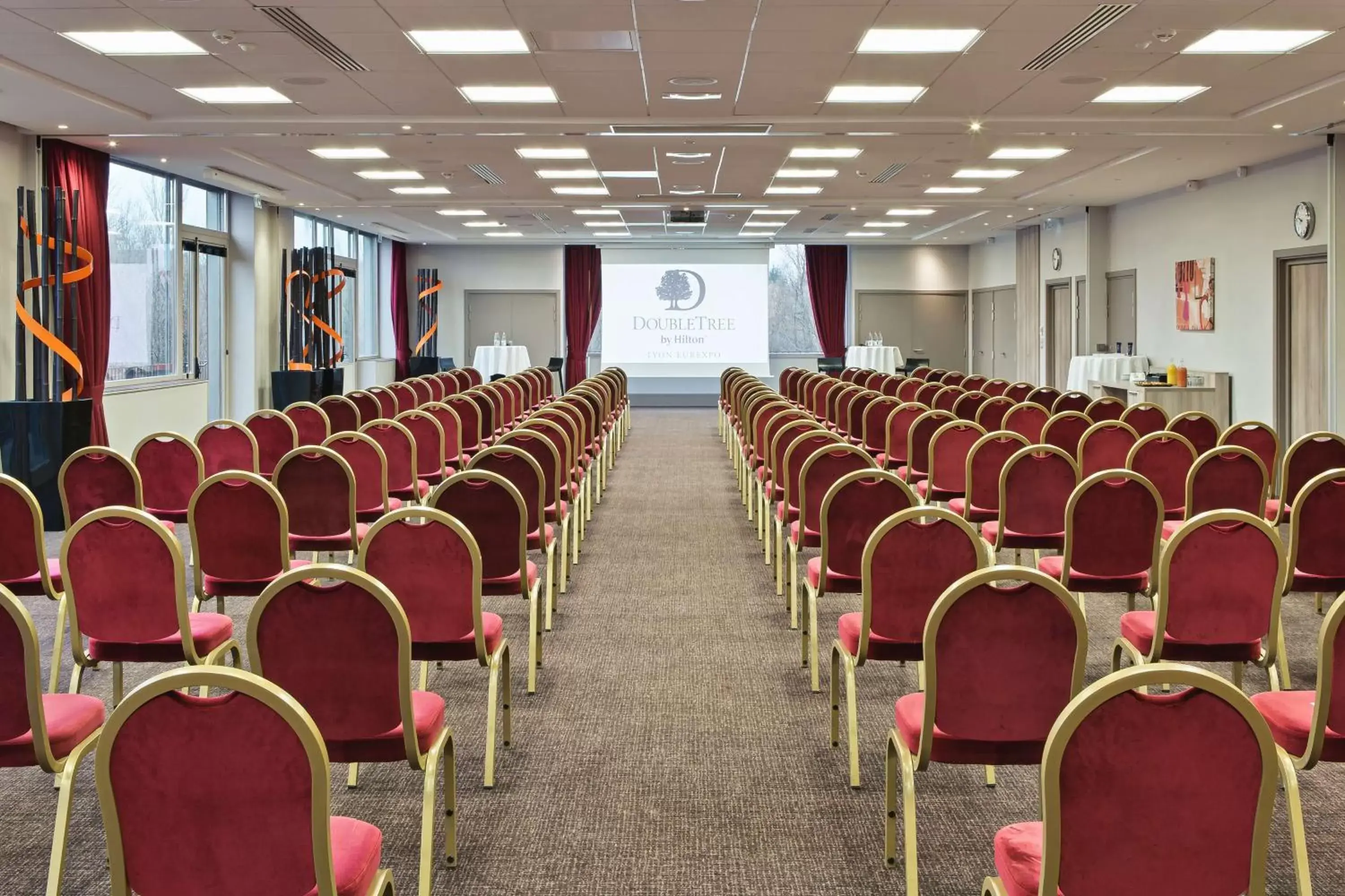 Meeting/conference room in DoubleTree by Hilton Lyon Eurexpo