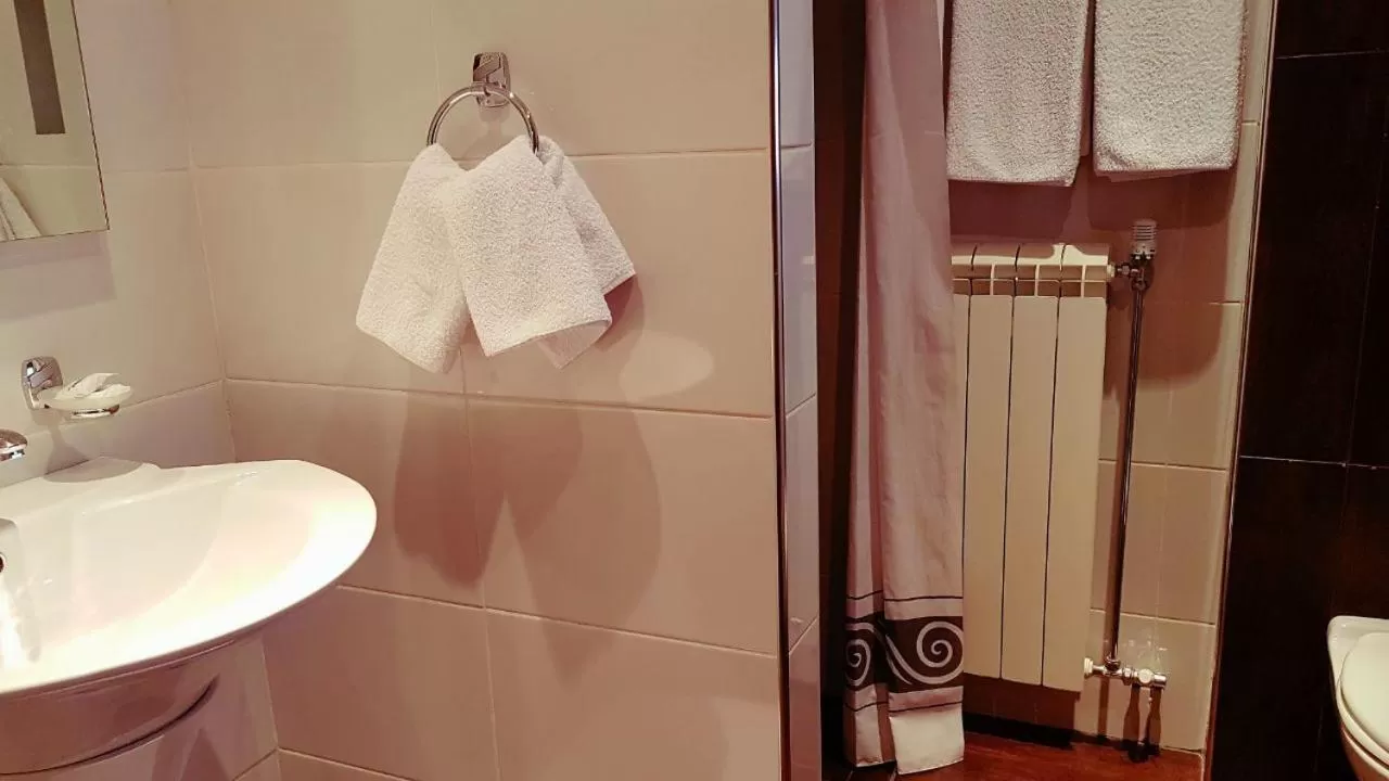 Bathroom in Vila Sigal Pogradec