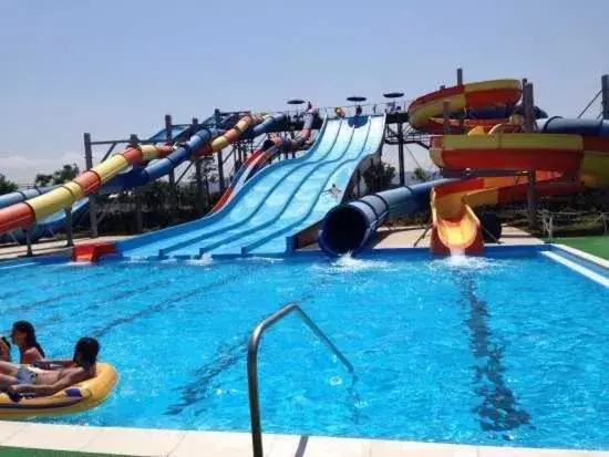 People, Water Park in Hotel Castel Miramonti