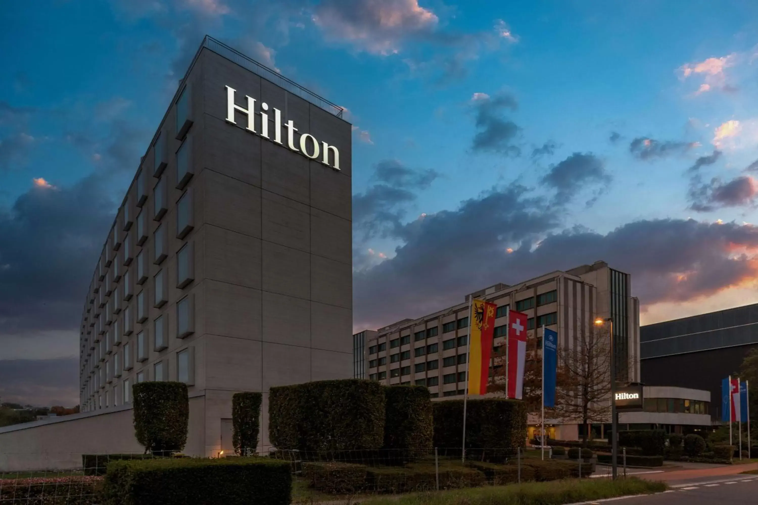 Property building in Hilton Geneva Hotel and Conference Centre Property building in Hilton Geneva Hotel and Conference Centre