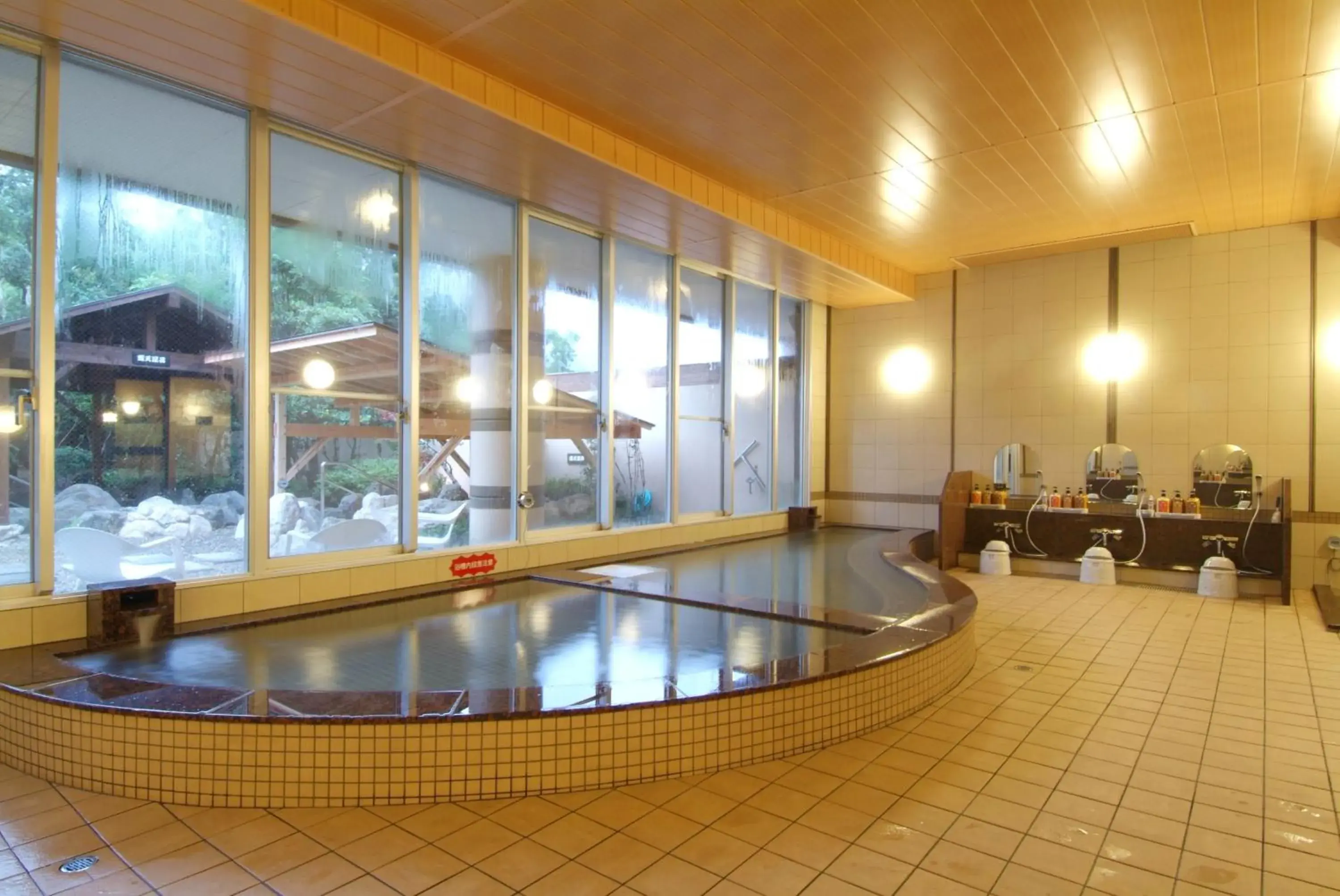 Public Bath, Swimming Pool in Route Inn Grantia Fukuoka Miyawaka - Wakita Onsen