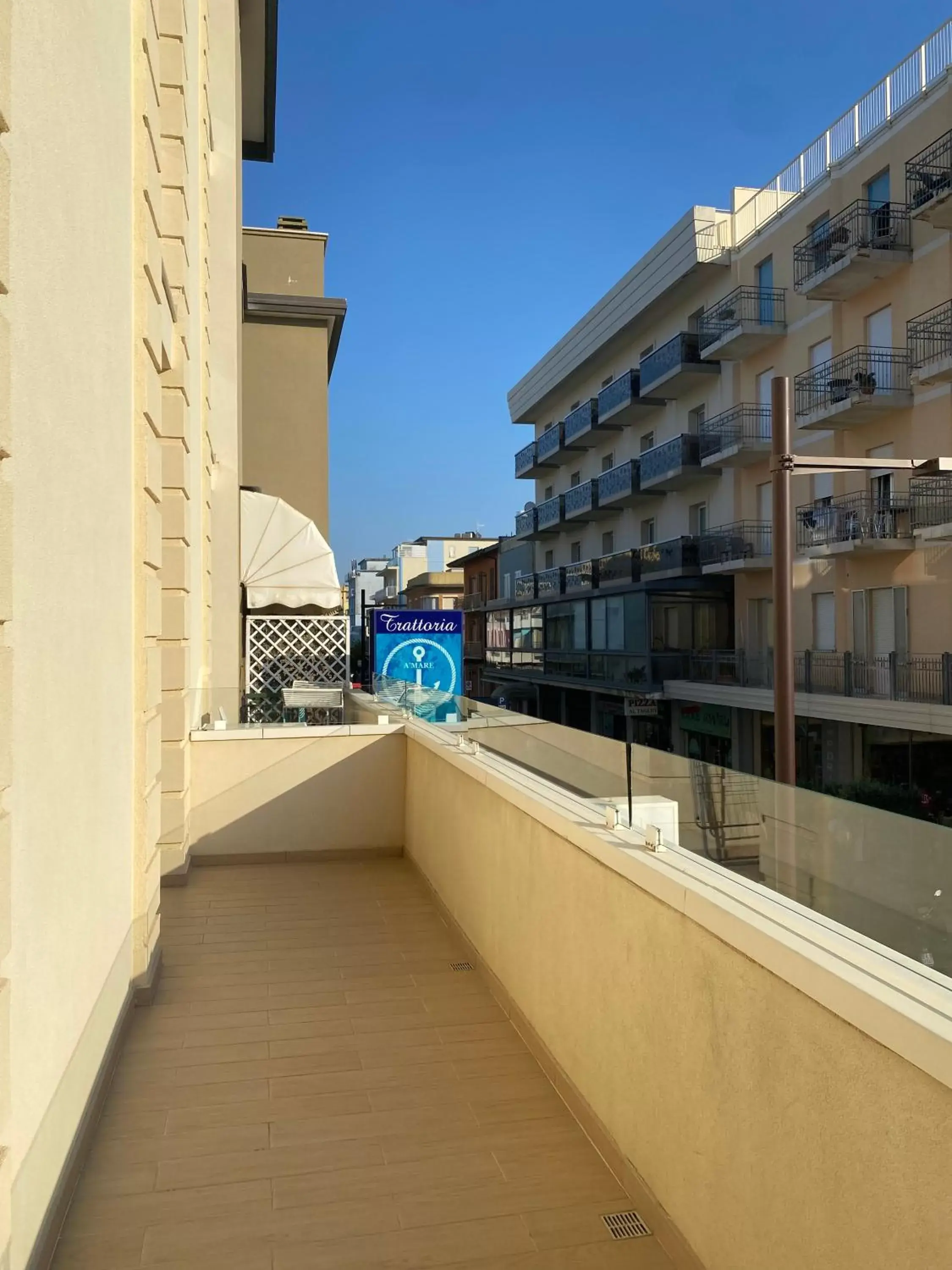 Balcony/Terrace in Marina Beach Suite Hotel