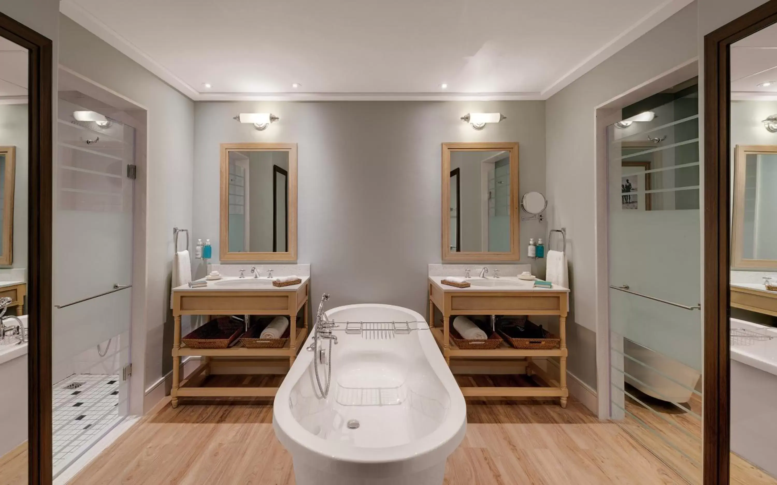 Bathroom, Spa/Wellness in Strand Hotel Swakopmund