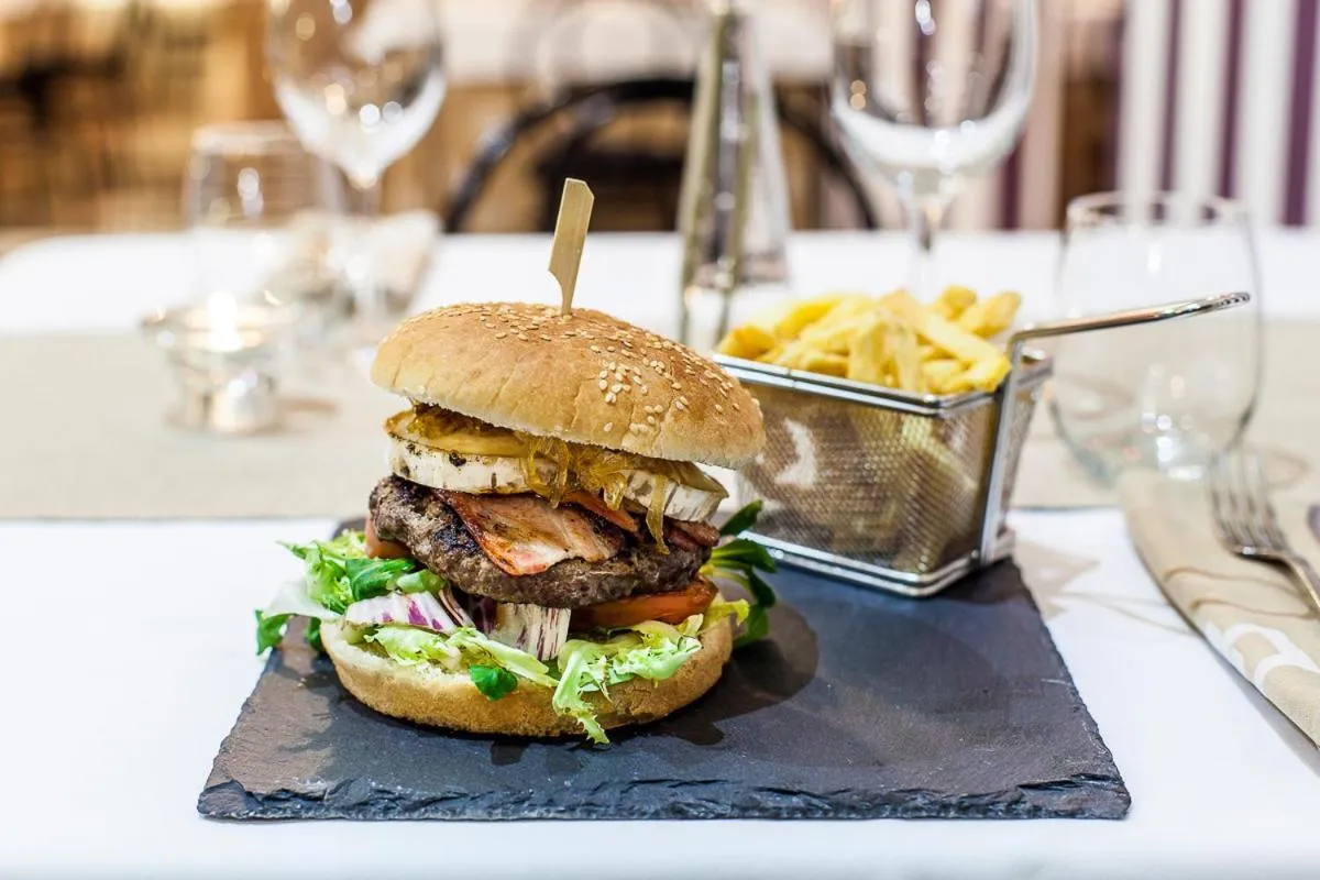 Lounge or bar in Hotel Spa Sinagoga