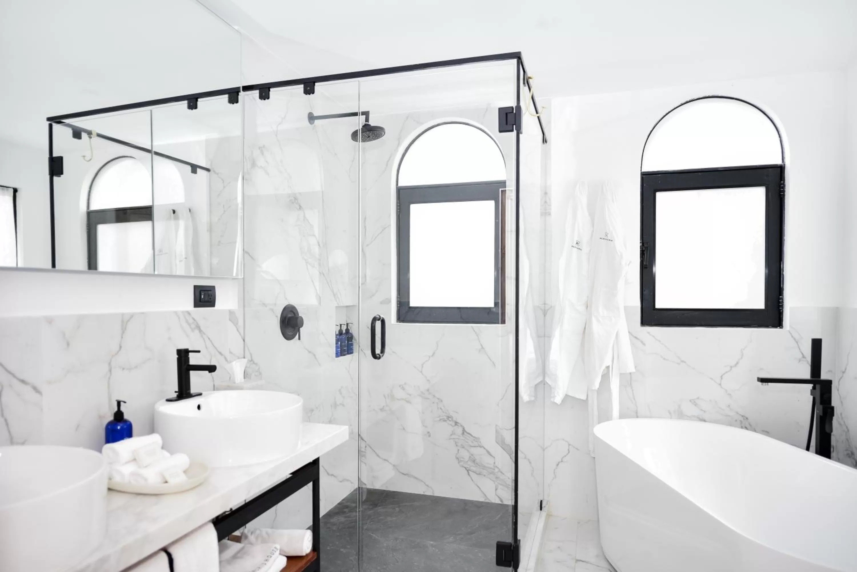 Shower in Orchid House Mexico City