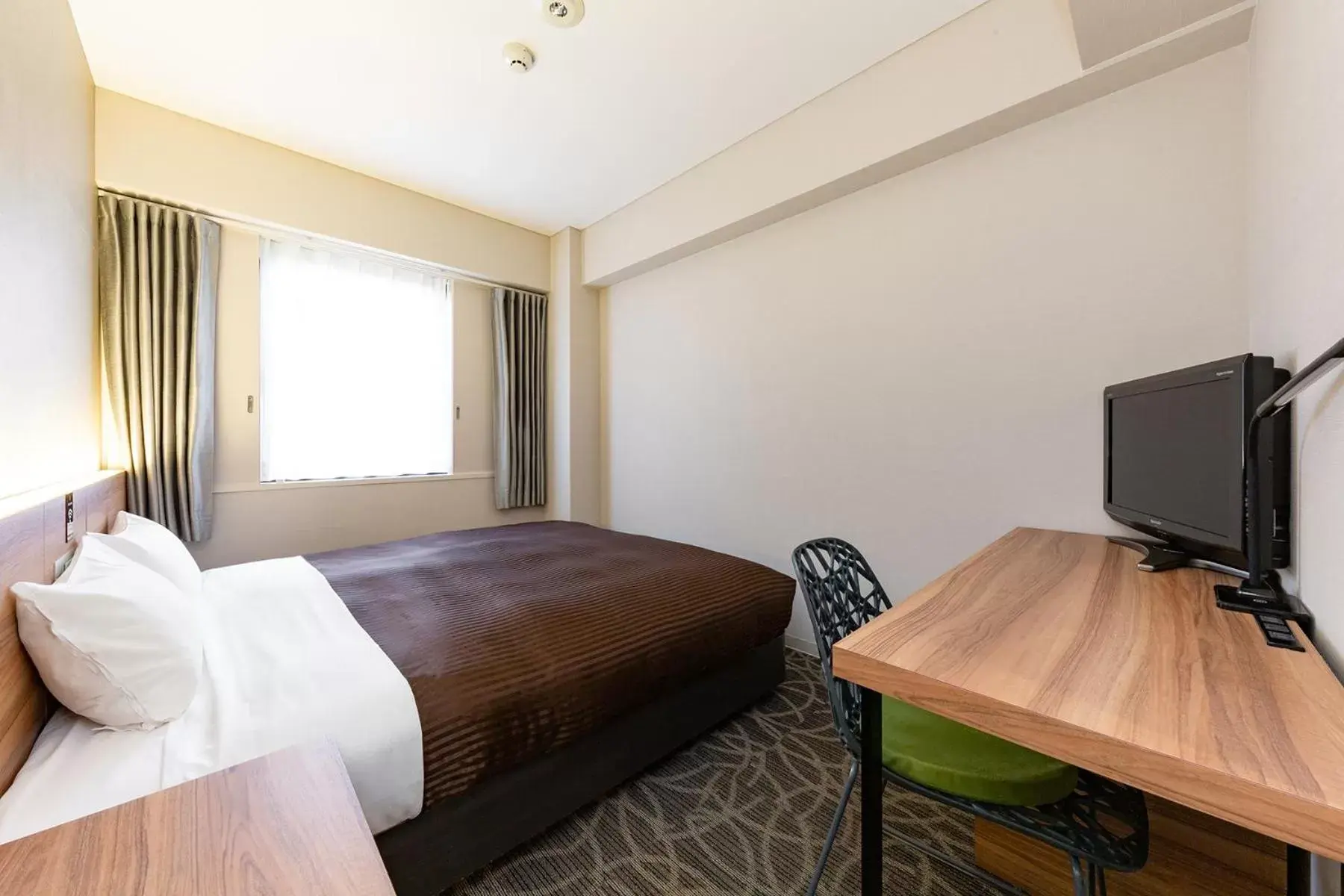 Photo of the whole room, Bed in The OneFive Fukuoka Tenjin