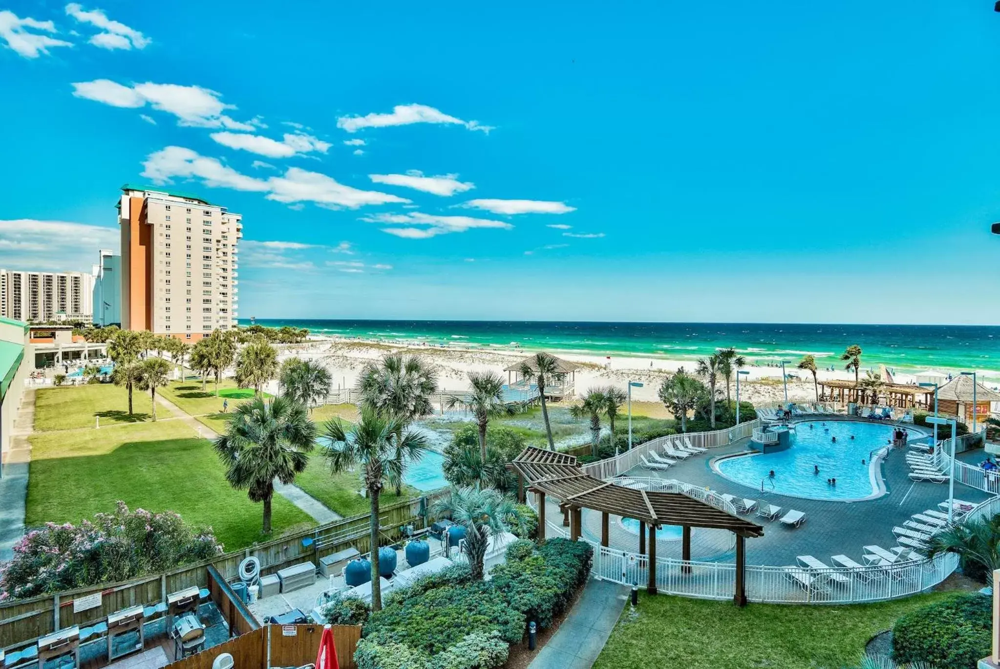 Beach, Pool View in Pelican Beach Resort by Tufan