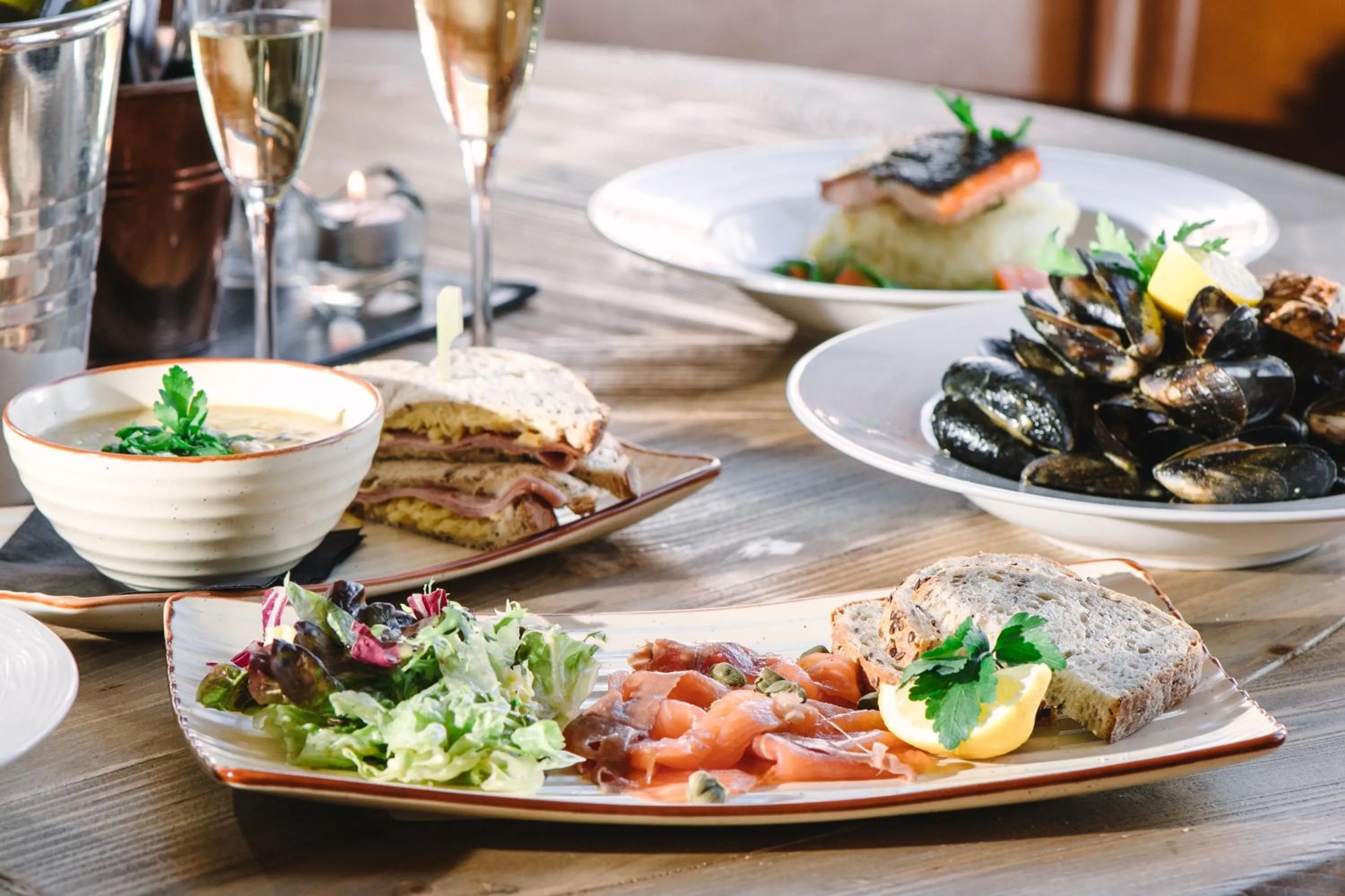 Food and drinks in Boat Country Inn and Restaurant