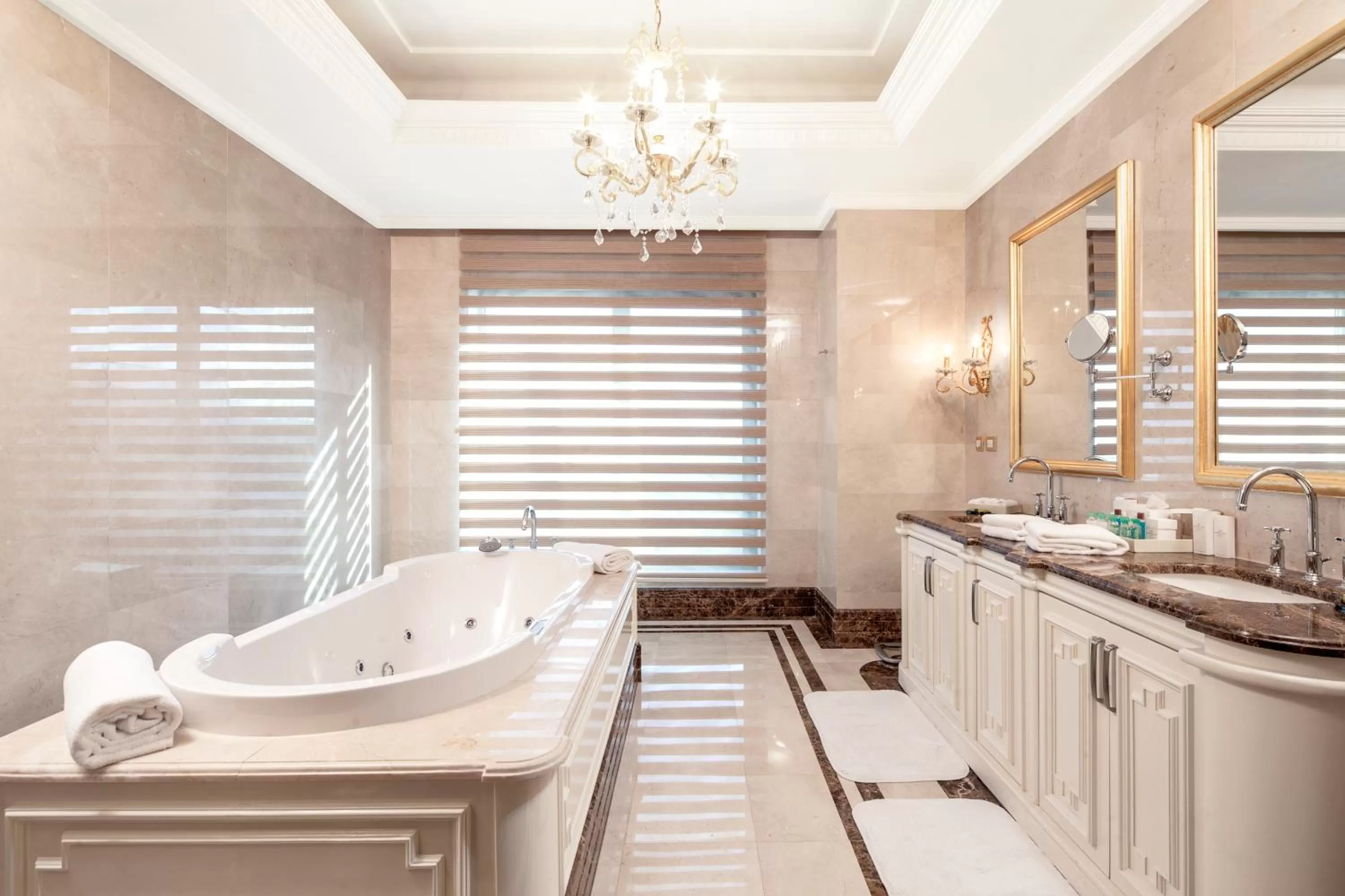 Bath in Crowne Plaza Istanbul Asia by IHG