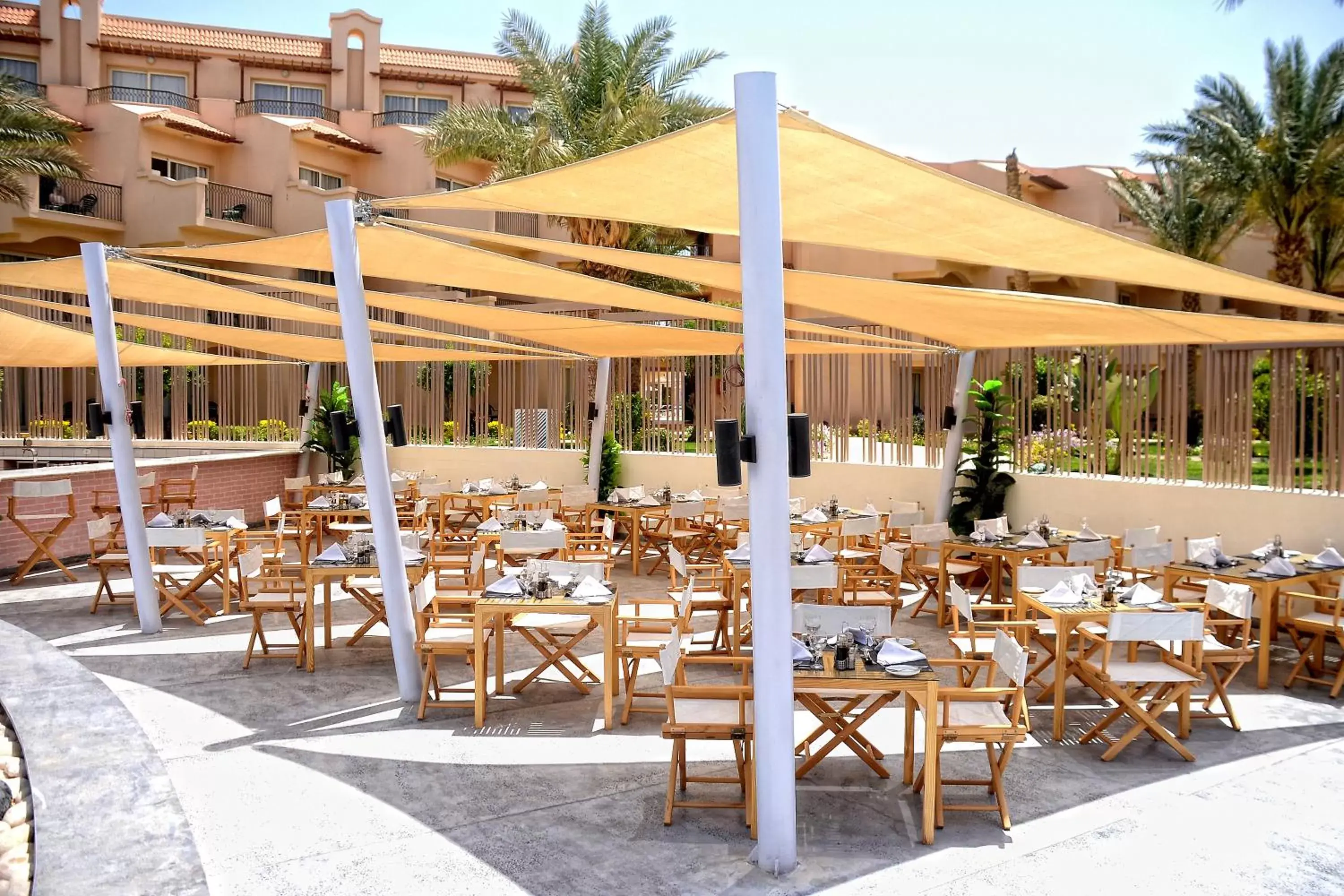 Restaurant/Places to Eat in Pyramisa Beach Resort Sahl Hasheesh