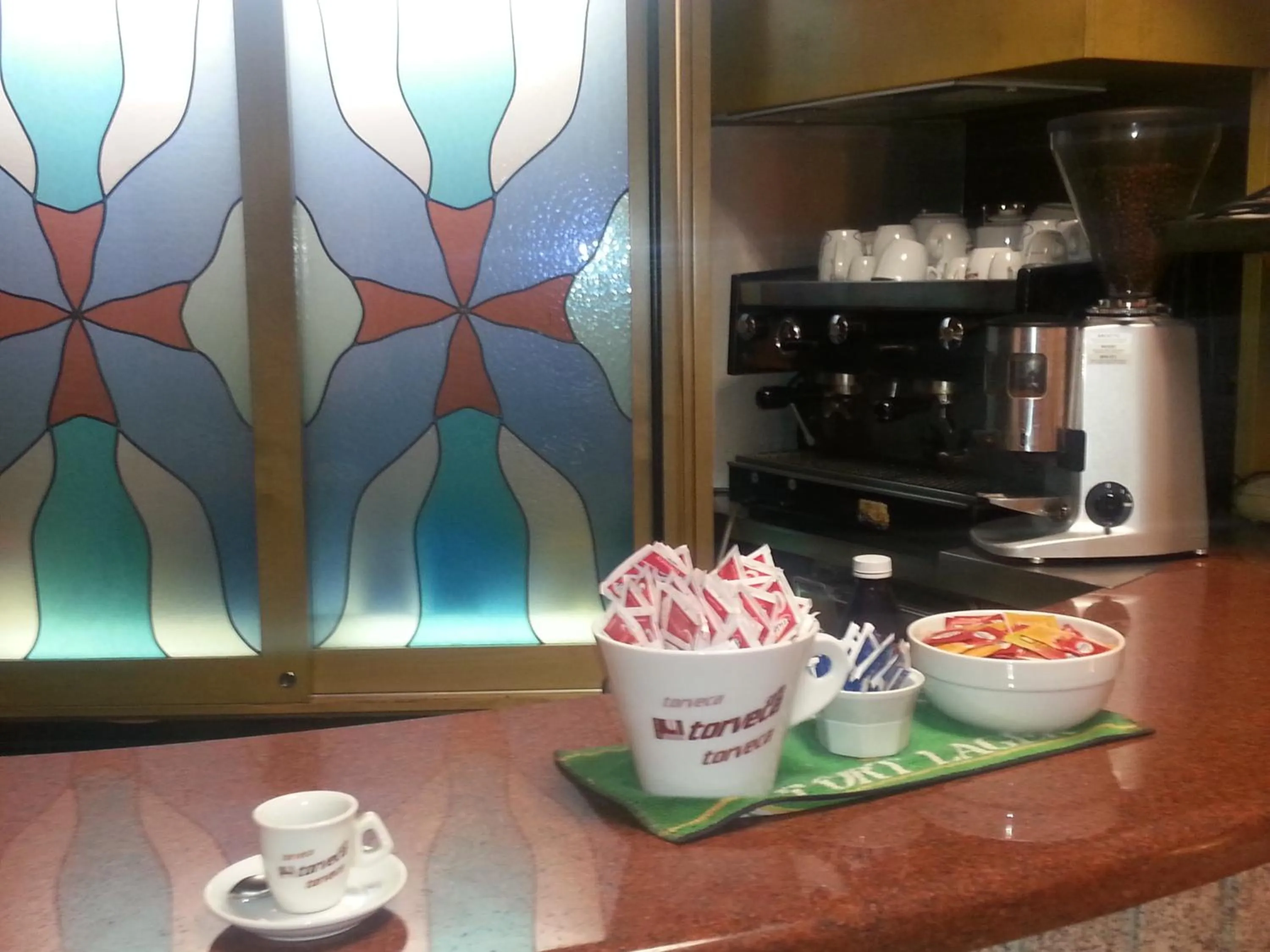 Lounge or bar in Hotel Croce Di Malta