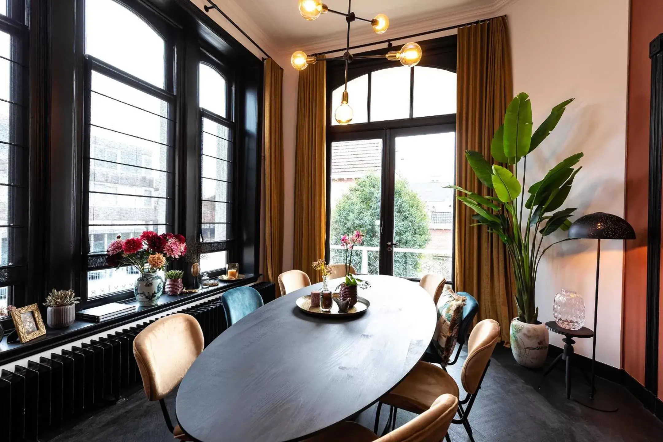 Lounge or bar, Dining Area in Stella Suites Boutique Hotel