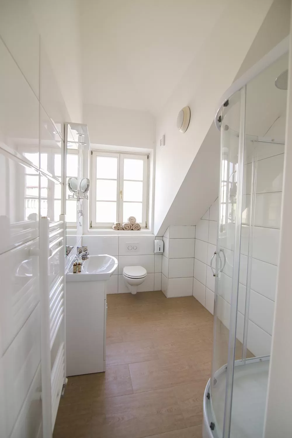 Shower in Hotel Vila Katrca