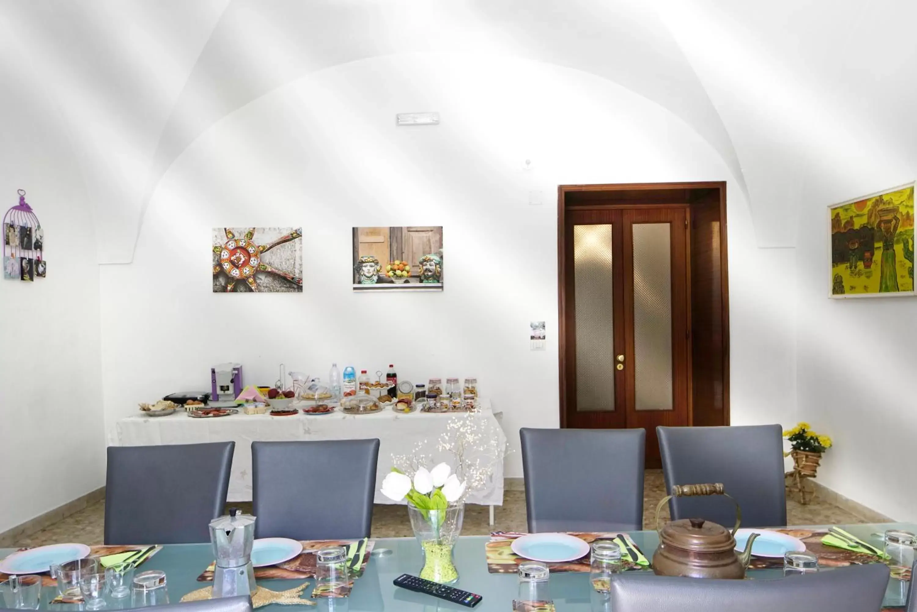 Communal kitchen, Restaurant/Places to Eat in B&B Favola Mediterranea