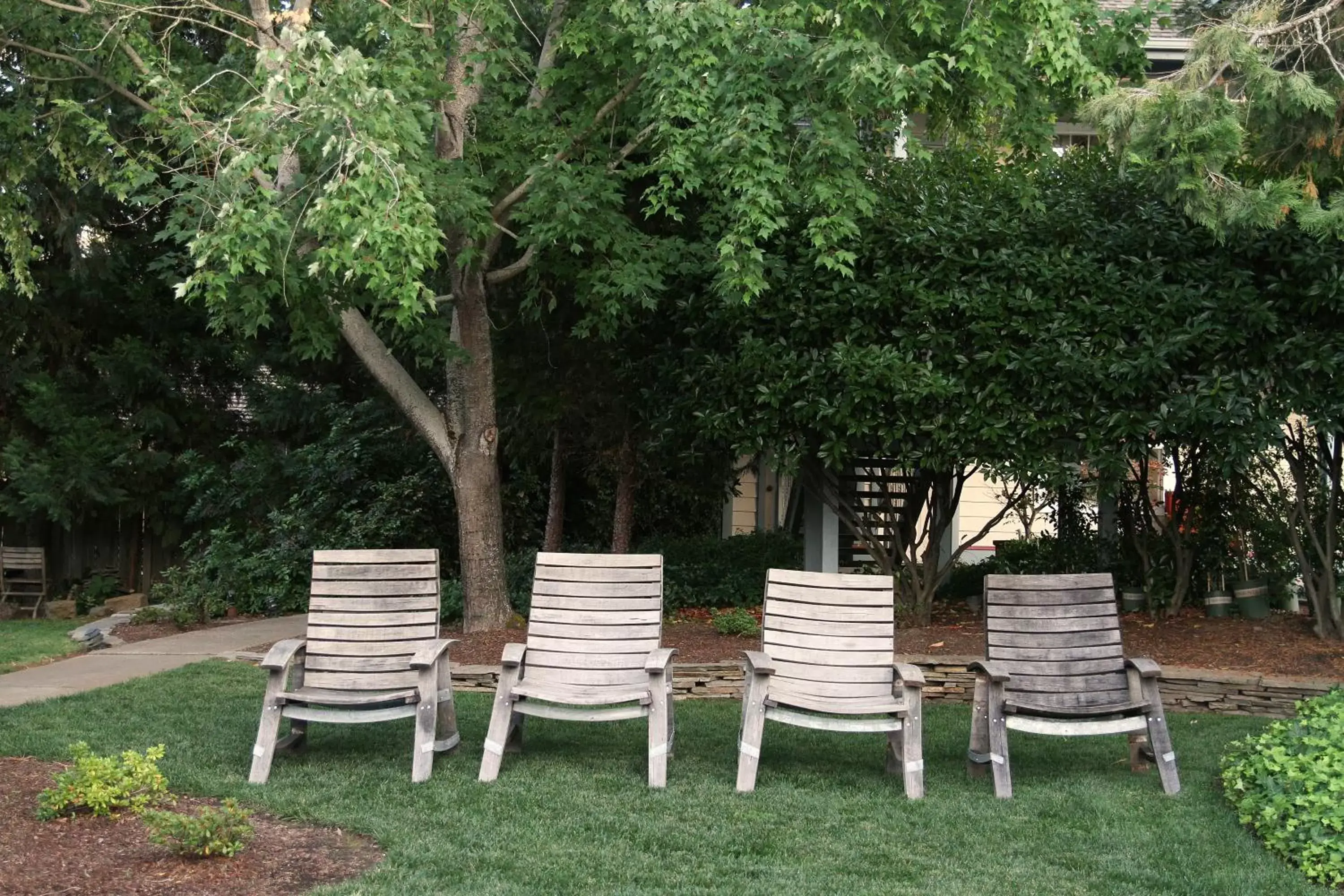 Garden in Wine Country Inn Garden in Wine Country Inn