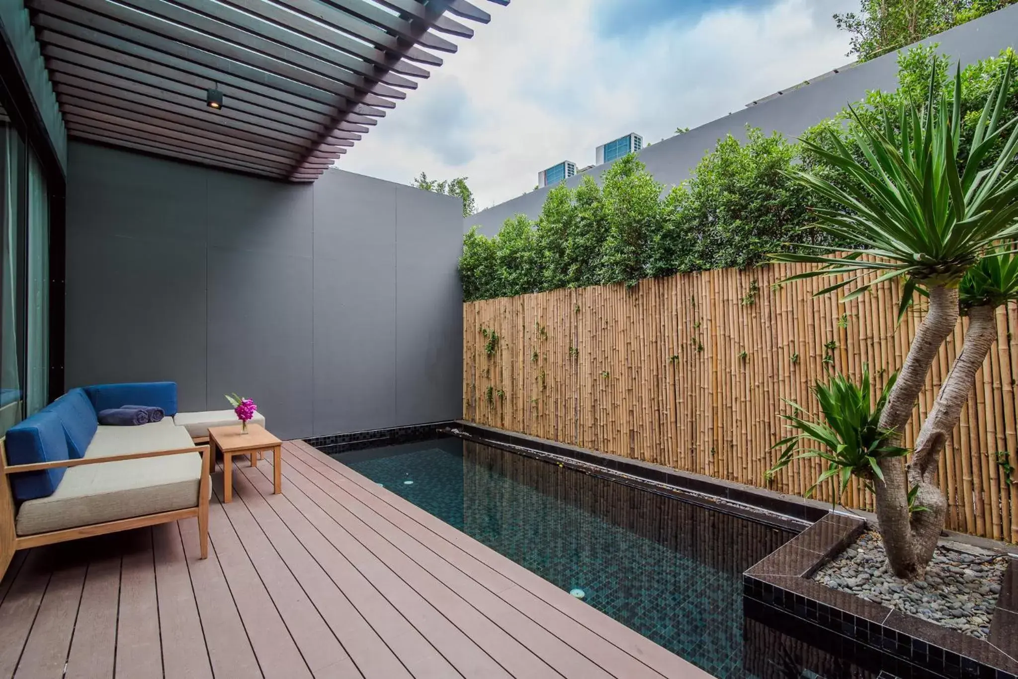 Balcony/Terrace, Swimming Pool in The Yana Villas Hua Hin