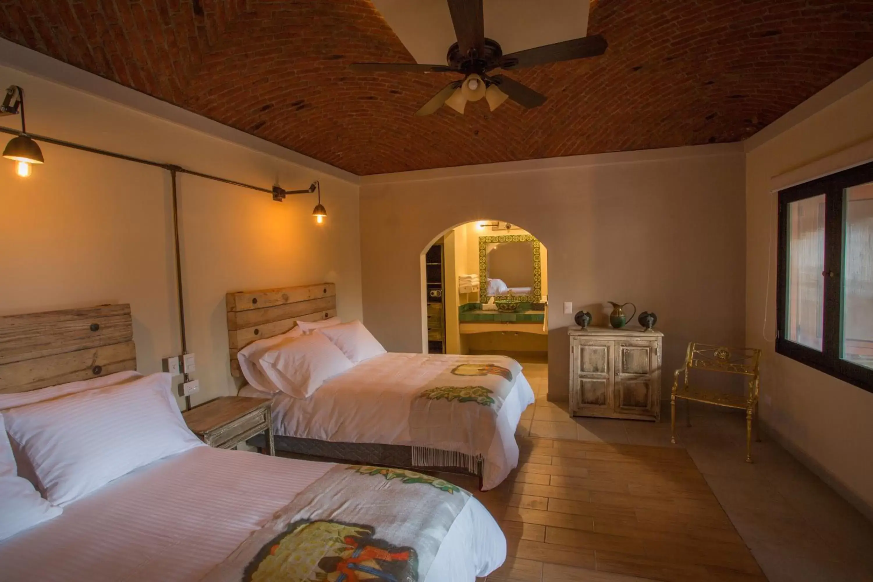 Photo of the whole room, Bed in Casa Naré Adults Only